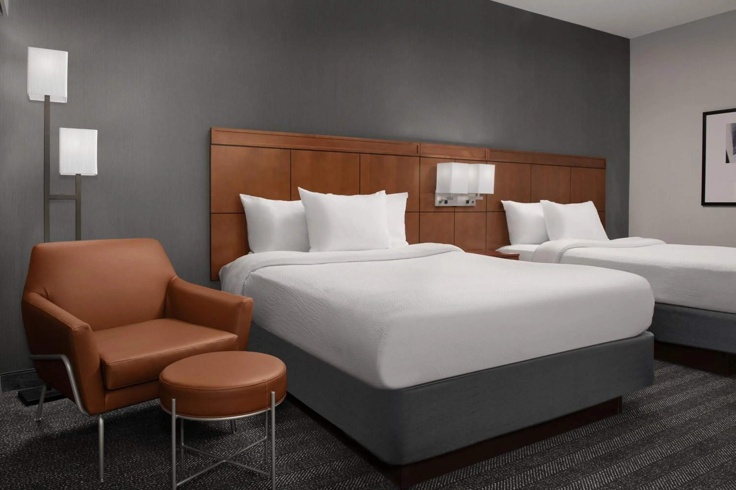Photo of the whole room, Bed in Courtyard by Marriott Syracuse Downtown at Armory Square