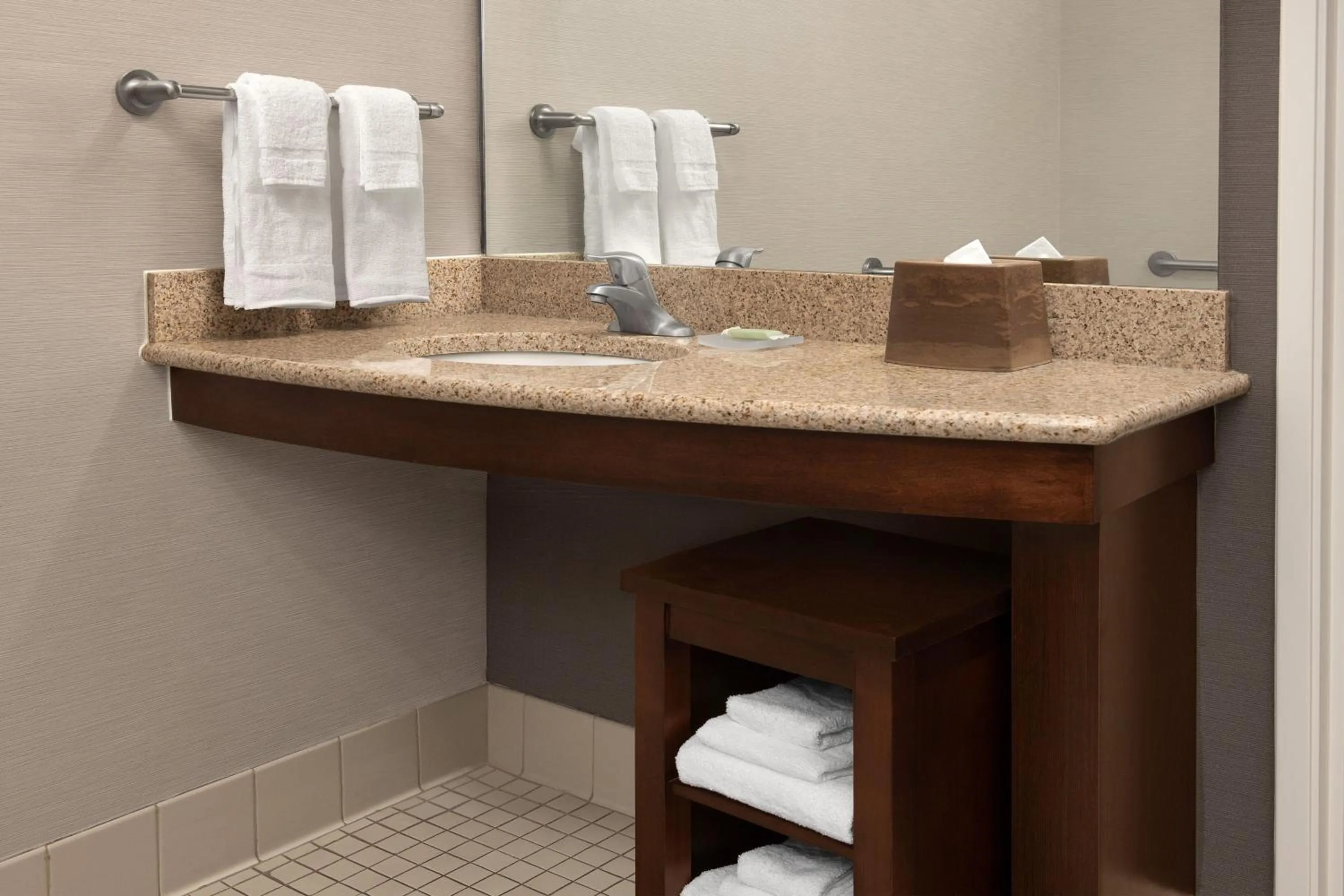 Bathroom in Courtyard by Marriott Syracuse Downtown at Armory Square