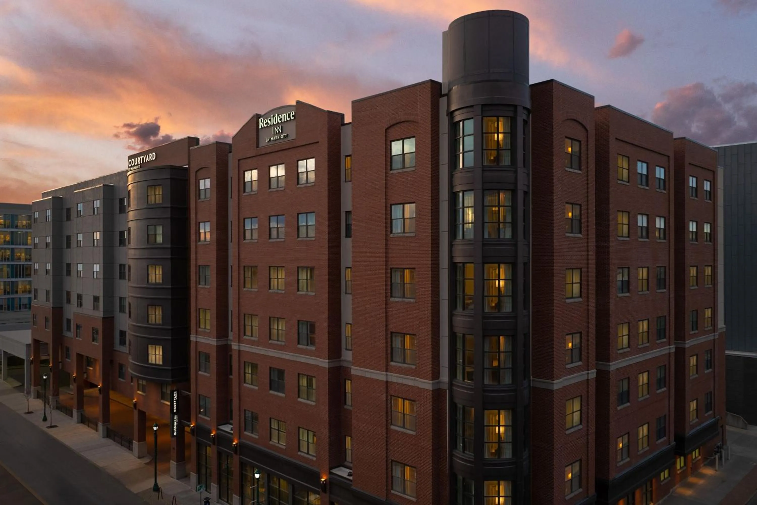 Property building in Courtyard by Marriott Syracuse Downtown at Armory Square