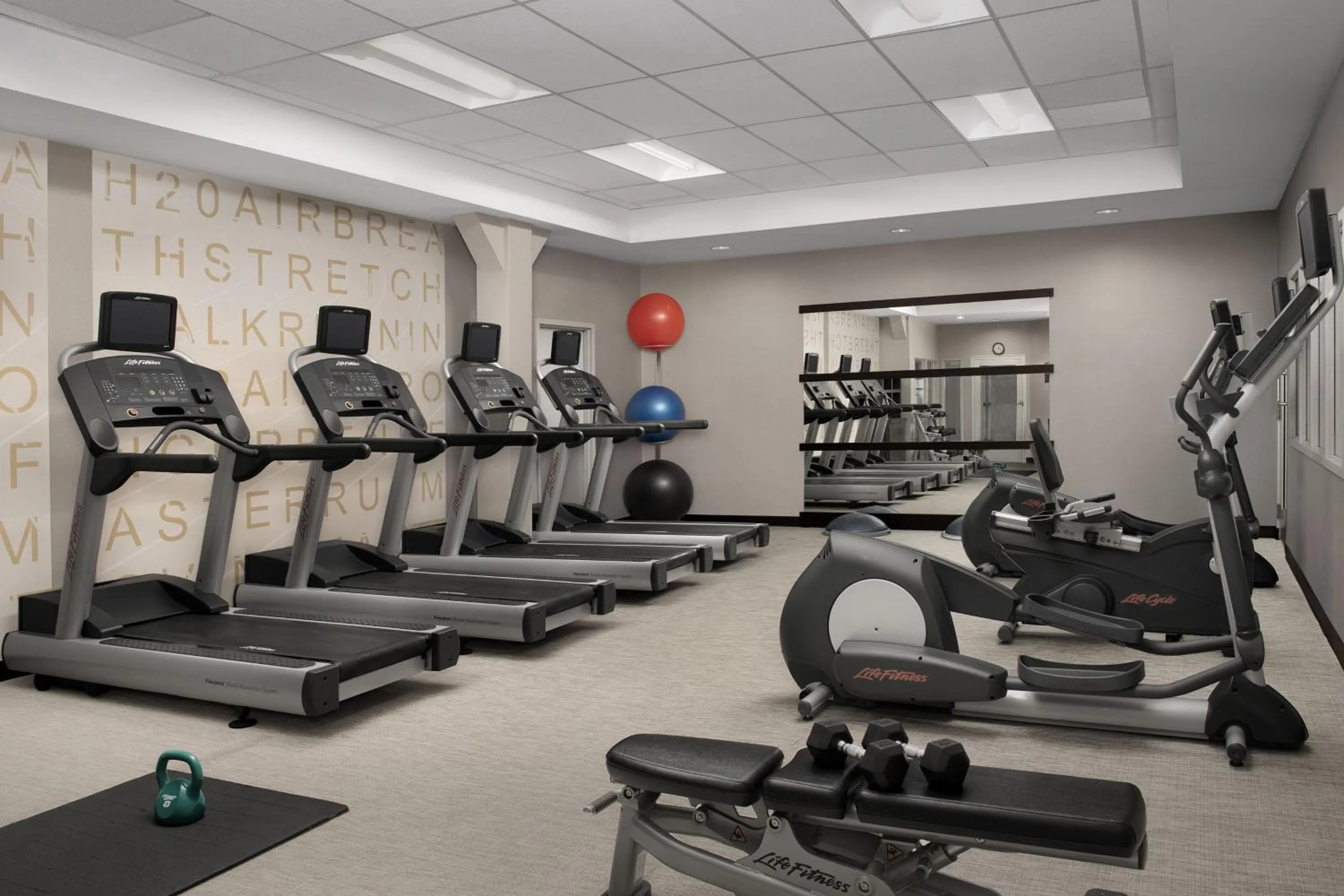 Fitness centre/facilities in Courtyard by Marriott Syracuse Downtown at Armory Square