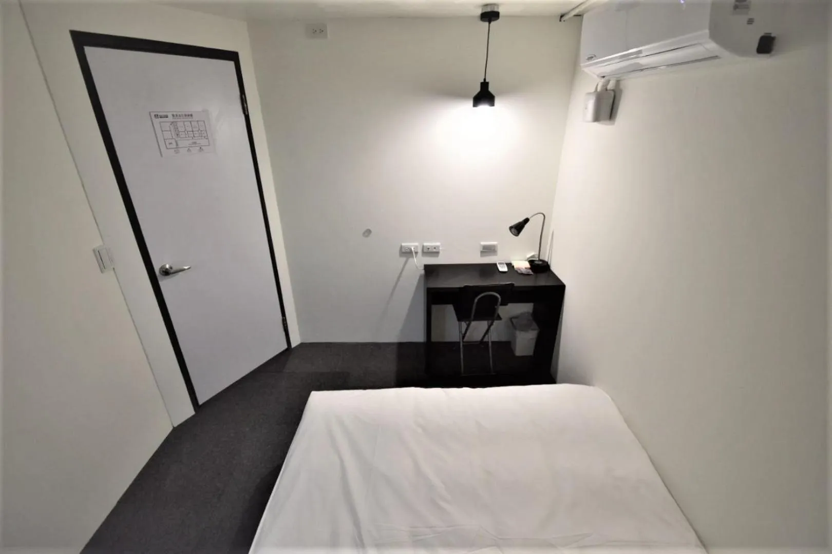 Bed in Inn Cube - Taipei Main Station