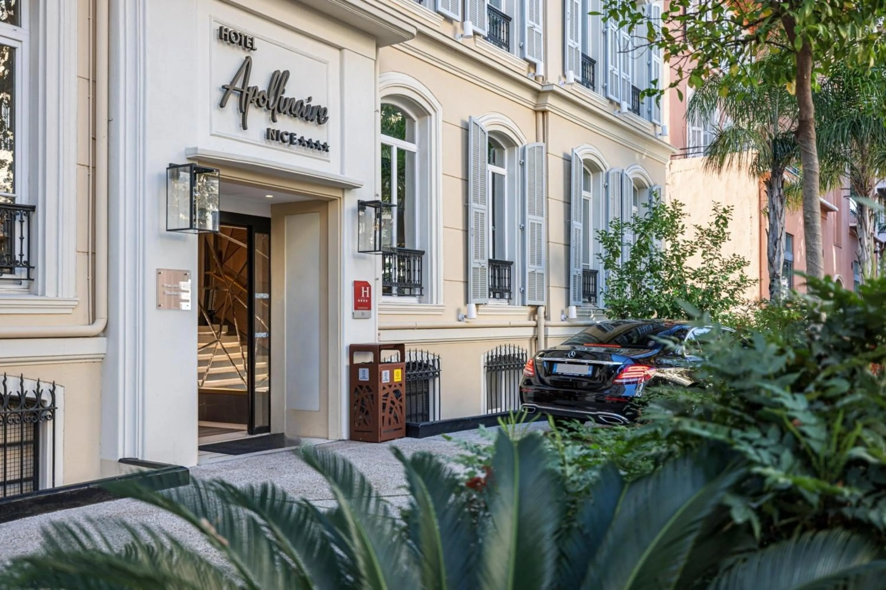 Property building in Hôtel Apollinaire Nice
