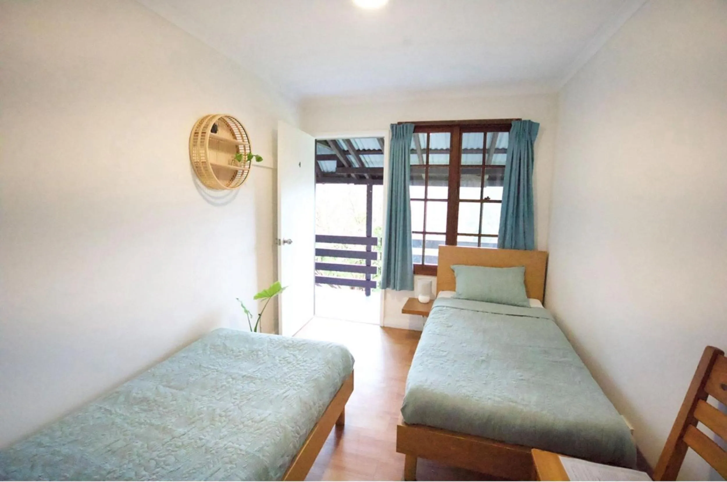 Bed in YHA Pittwater Eco, Sydney