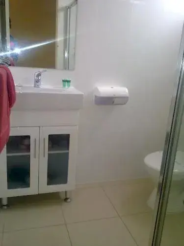 Standard Twin Room in Renmark Motor Inn Standard Twin Room in Renmark Motor Inn