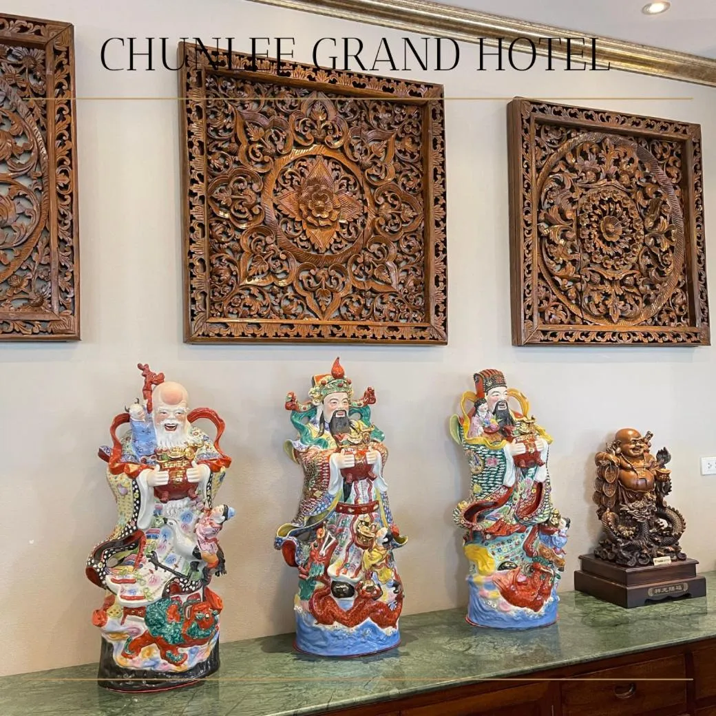 Chunlee Grand Korat