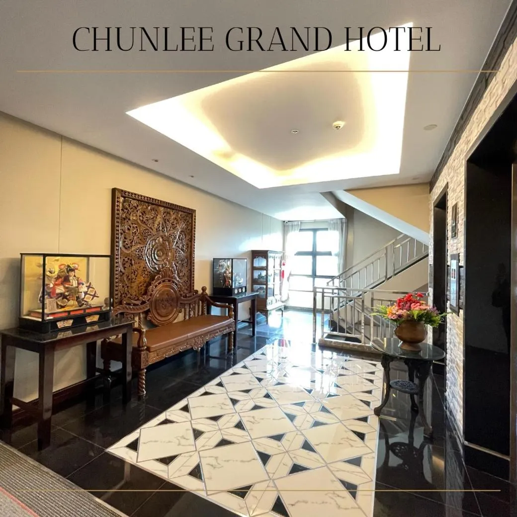 Chunlee Grand Korat