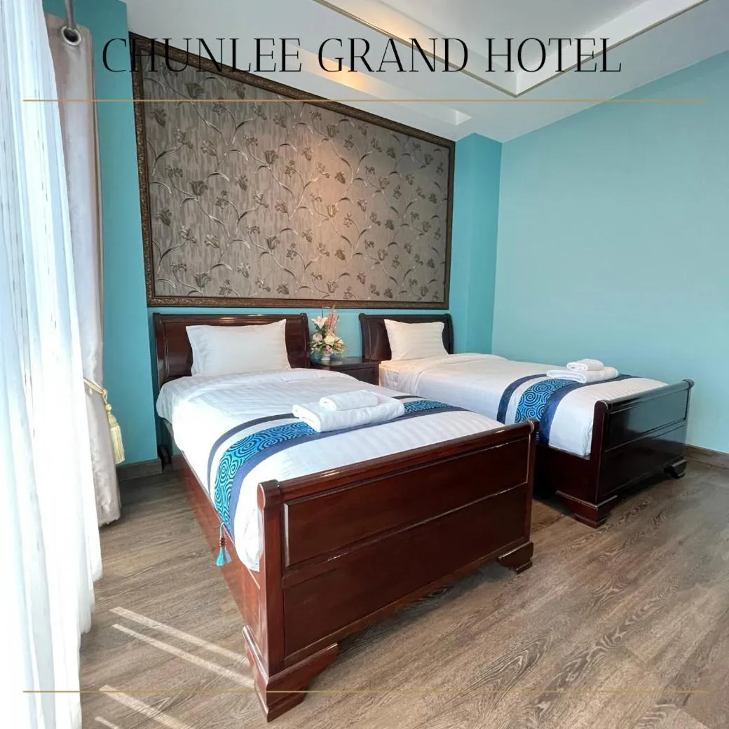 Bed in Chunlee Grand Korat