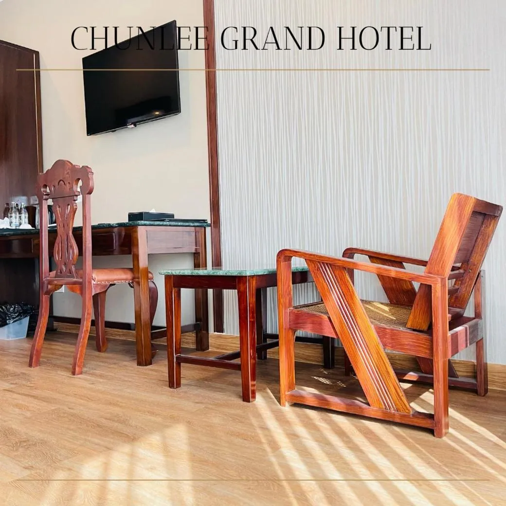 Chunlee Grand Korat