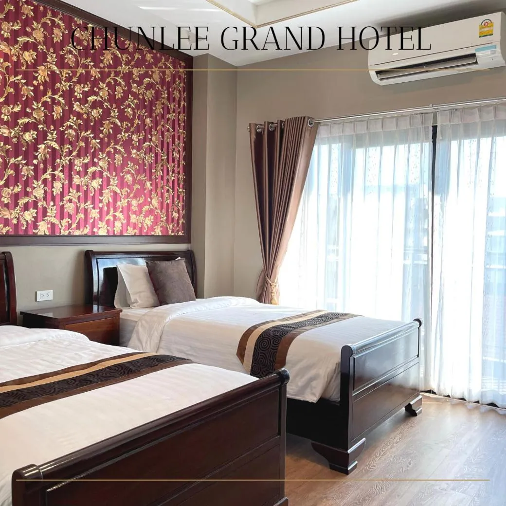 Bed in Chunlee Grand Korat