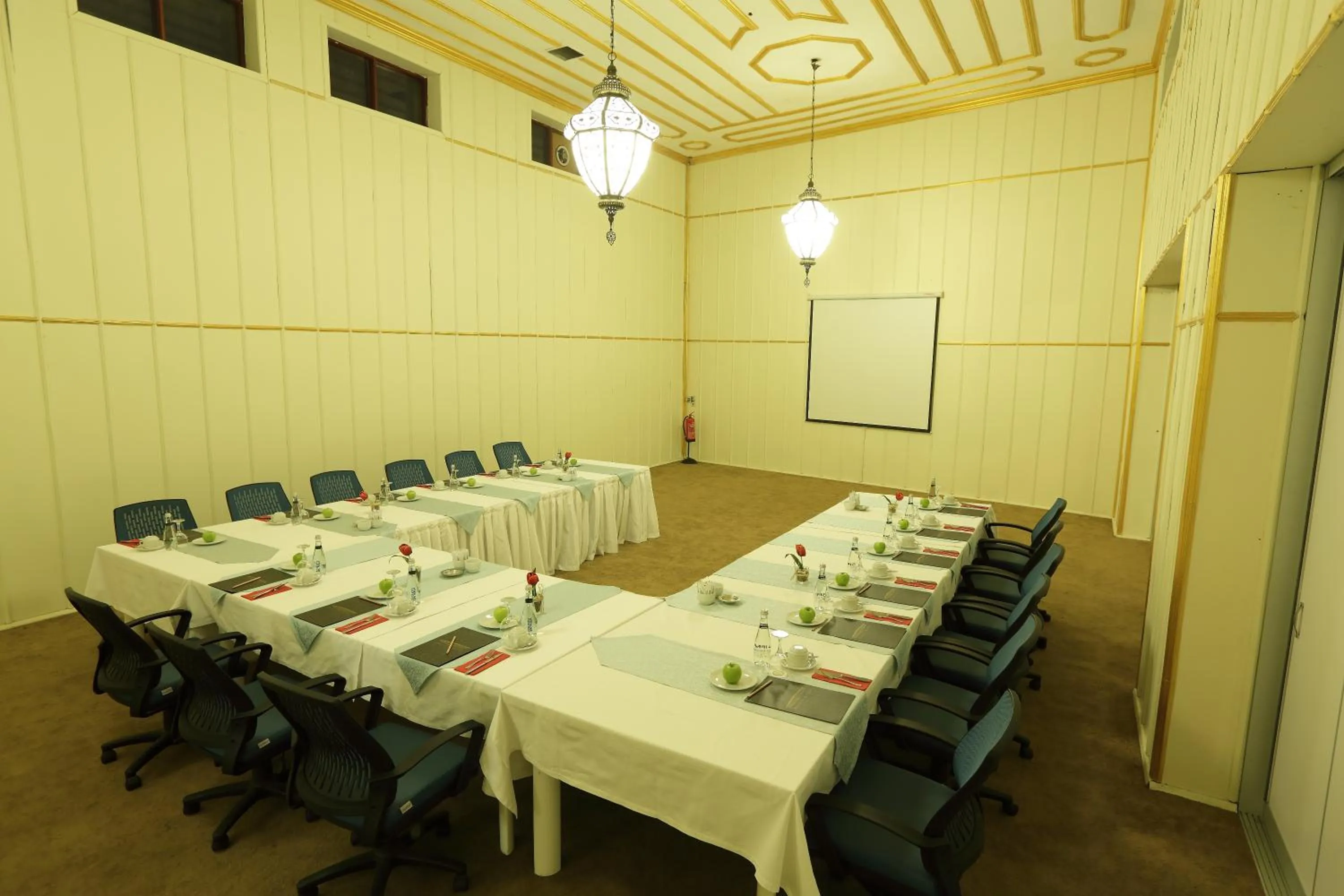 Meeting/conference room in Sirehan Hotel