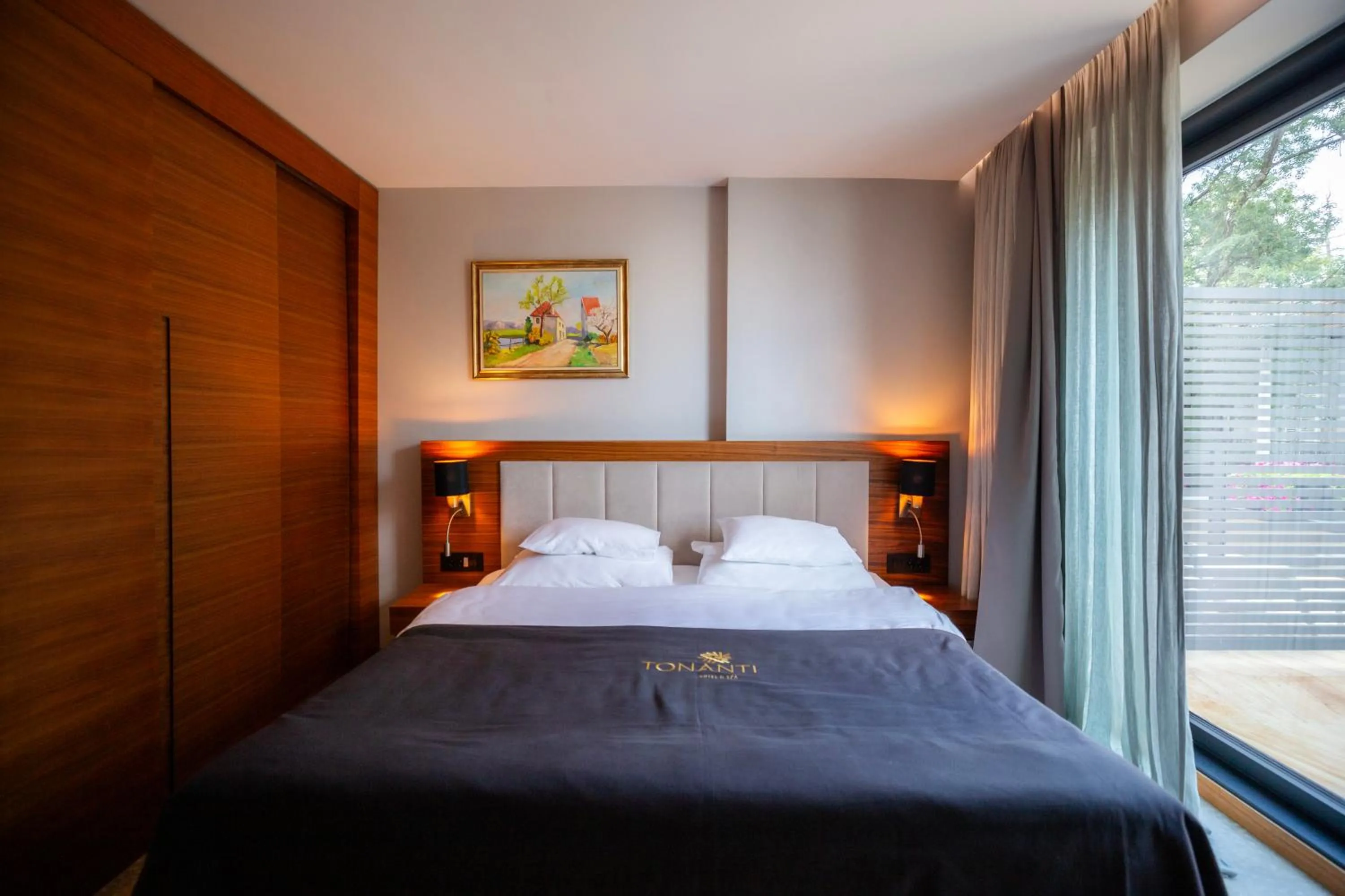 Bedroom, Bed in Hotel Tonanti