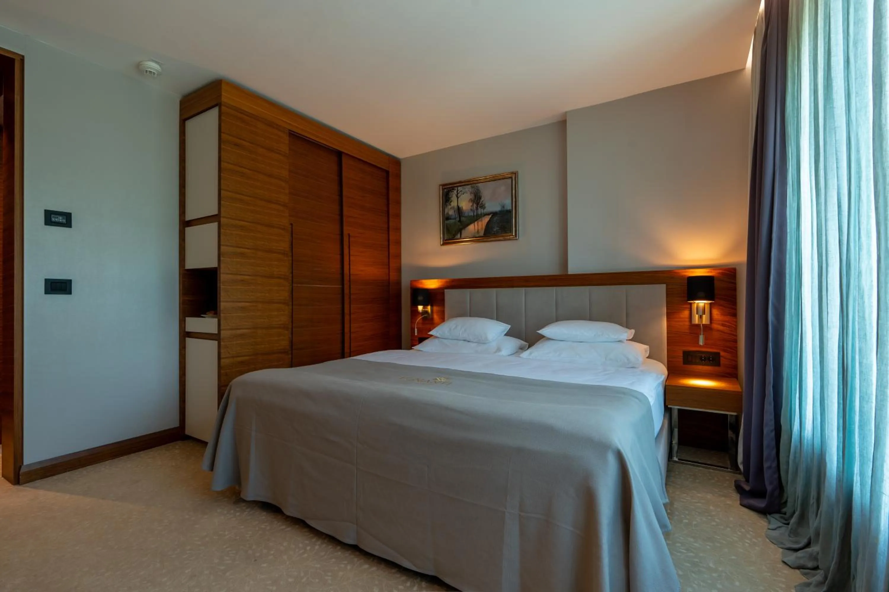 Bed in Hotel Tonanti