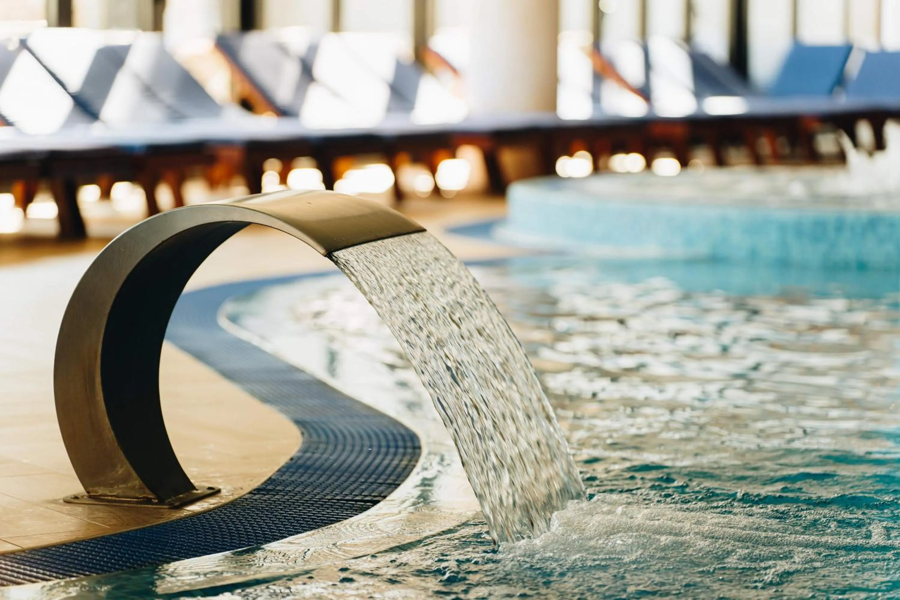 Pool view in Hotel Tonanti