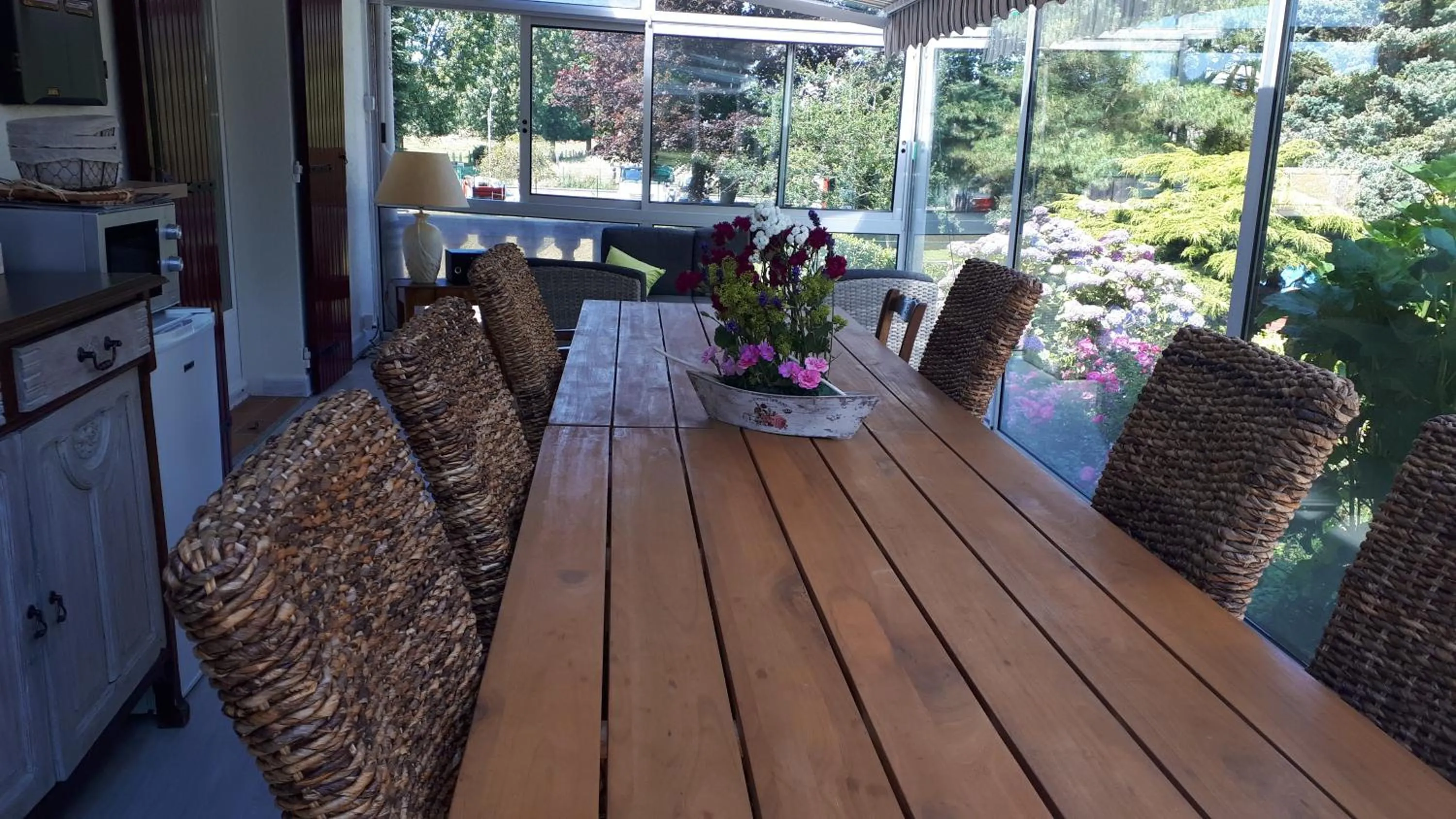 Area and facilities in Chambres d'hôtes Les 4 Vents