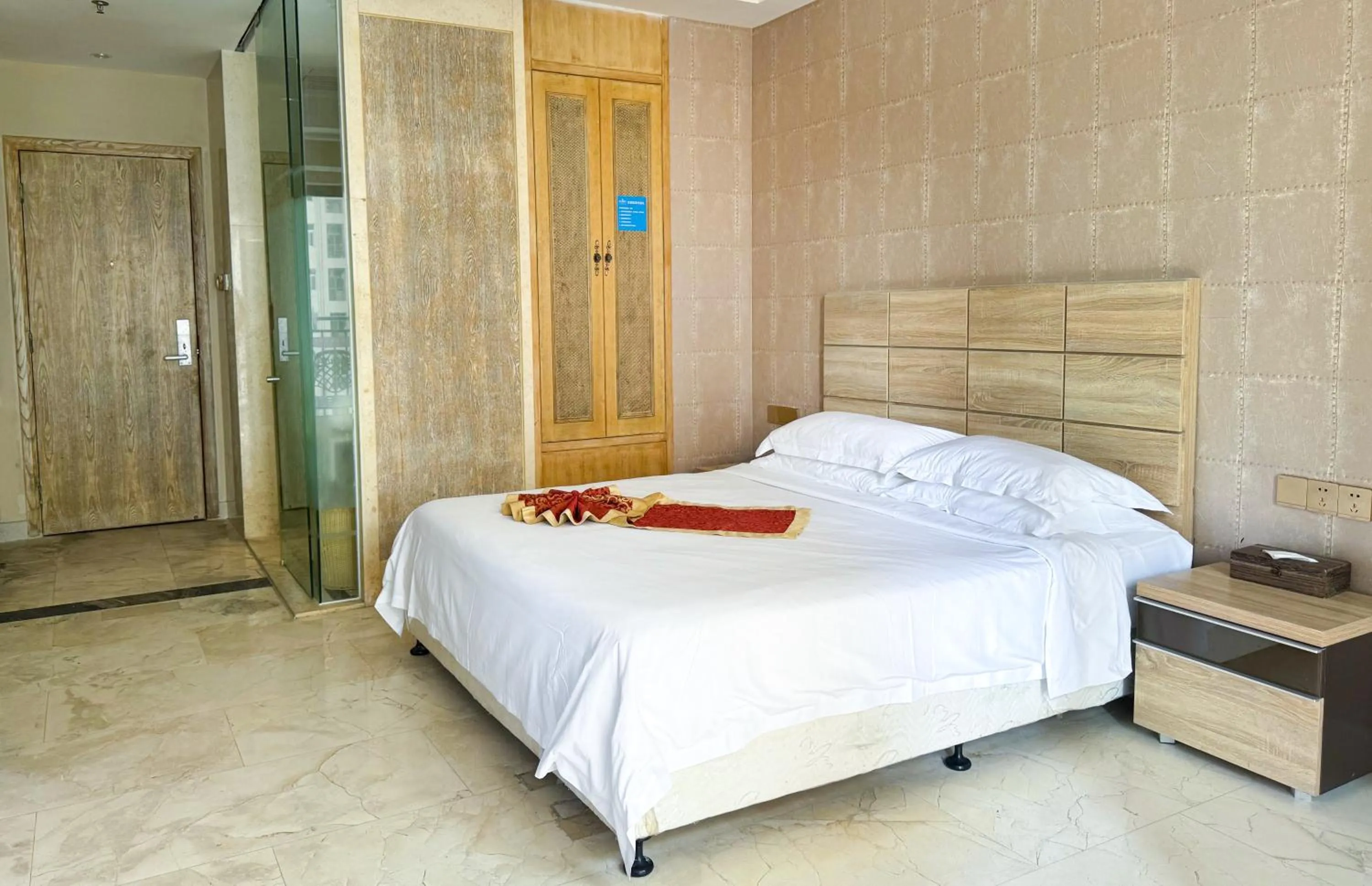 Bedroom, Bed in Barry Boutique Hotel Sanya