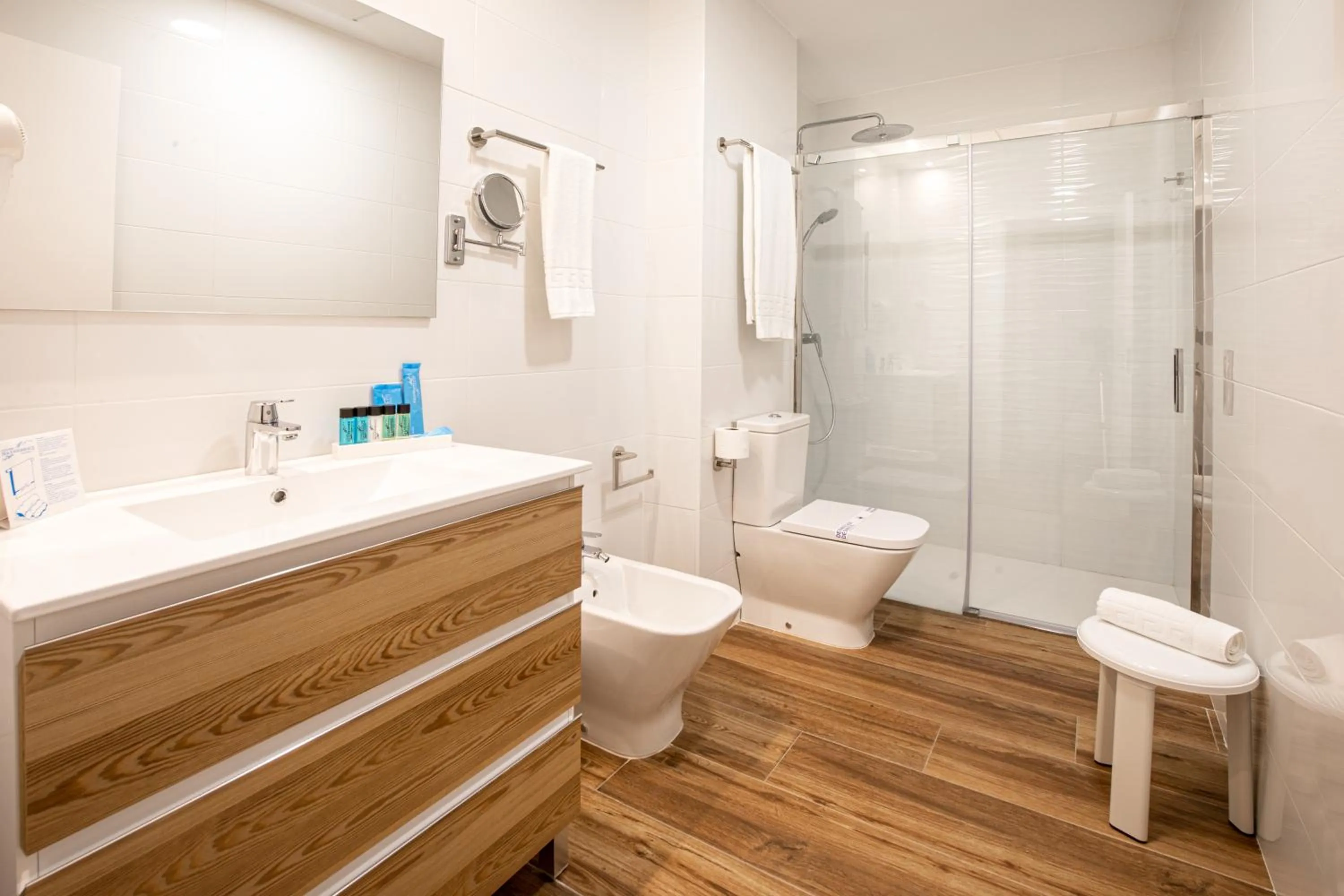 Toilet in Alcossebre Sea Experience