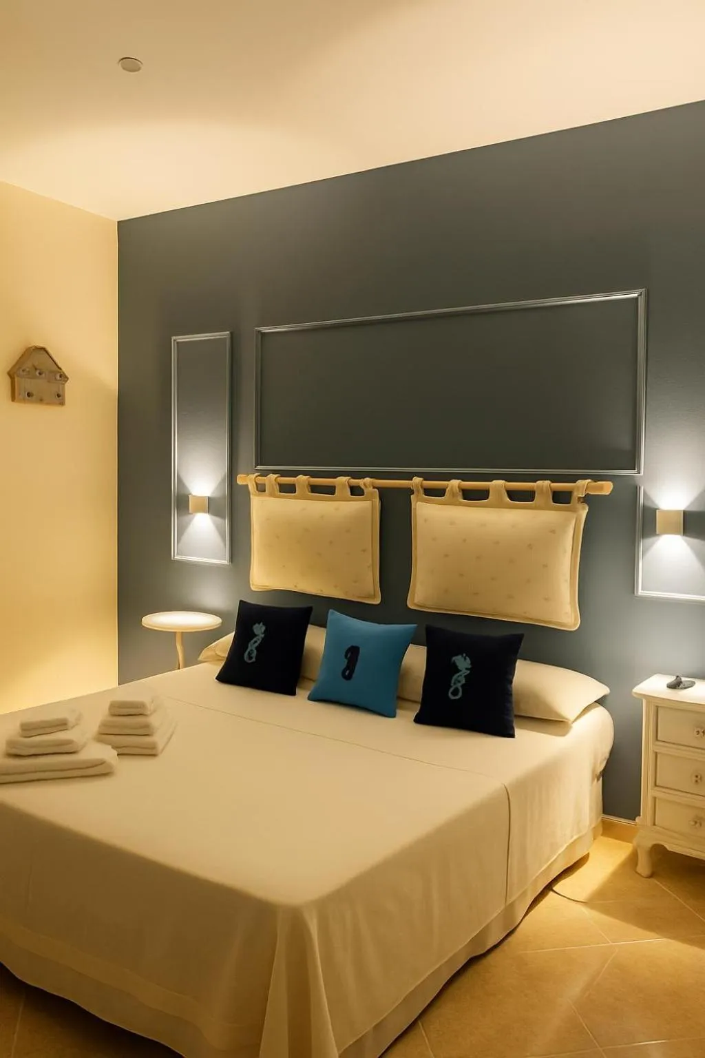 Bedroom, Bed in Villa Antonietta Ischia