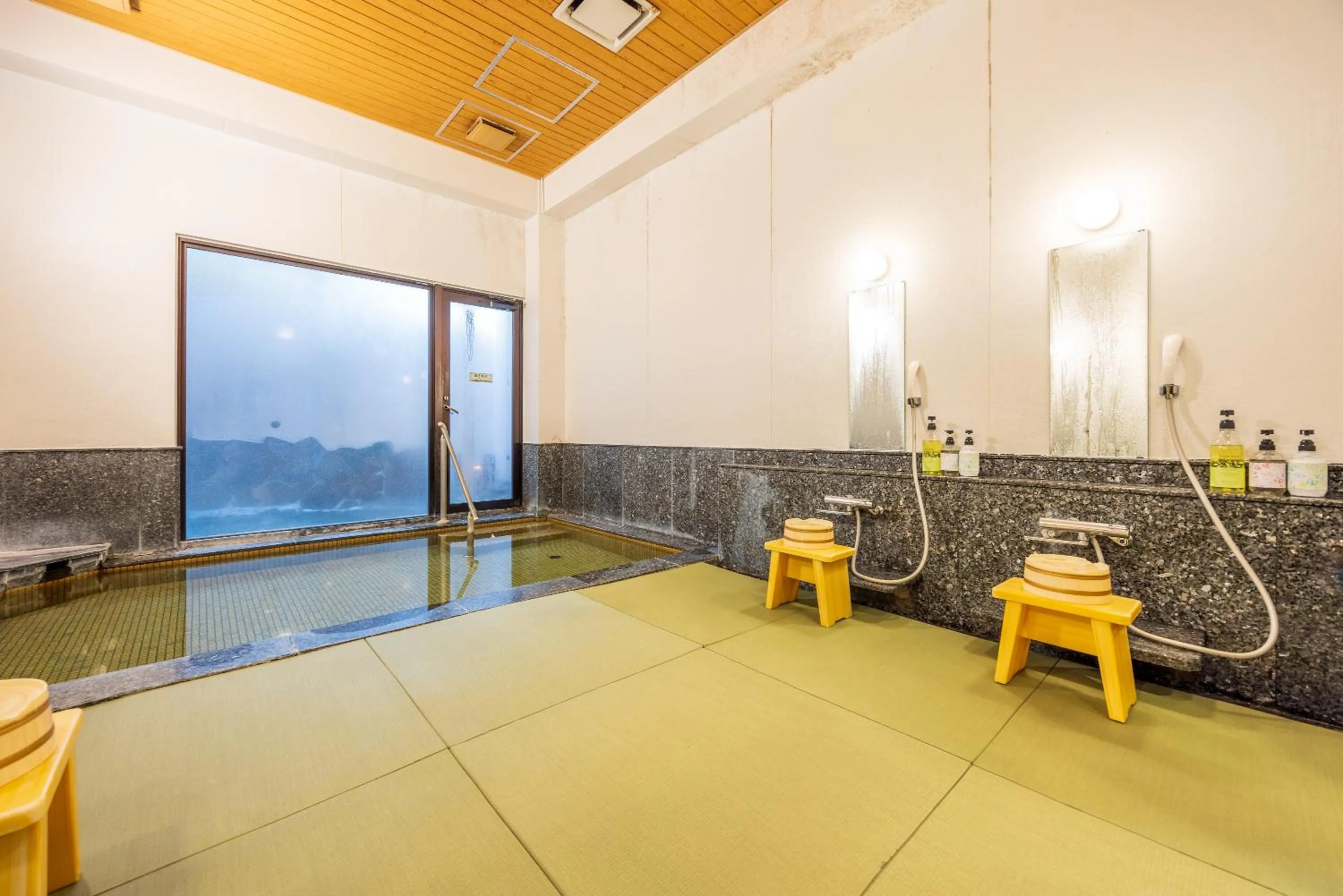 Public Bath in Hidamari Ichinoyu