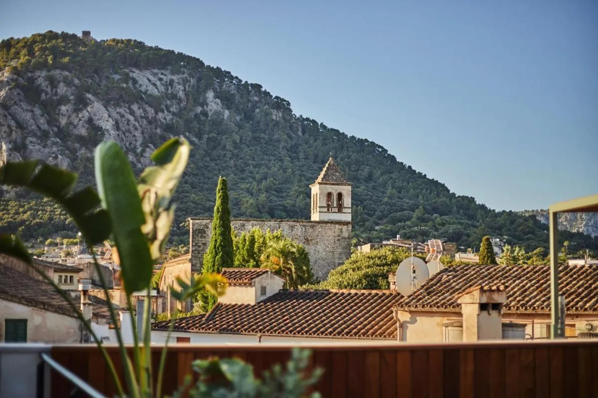 Nearby landmark in Mon Boutique Hotel