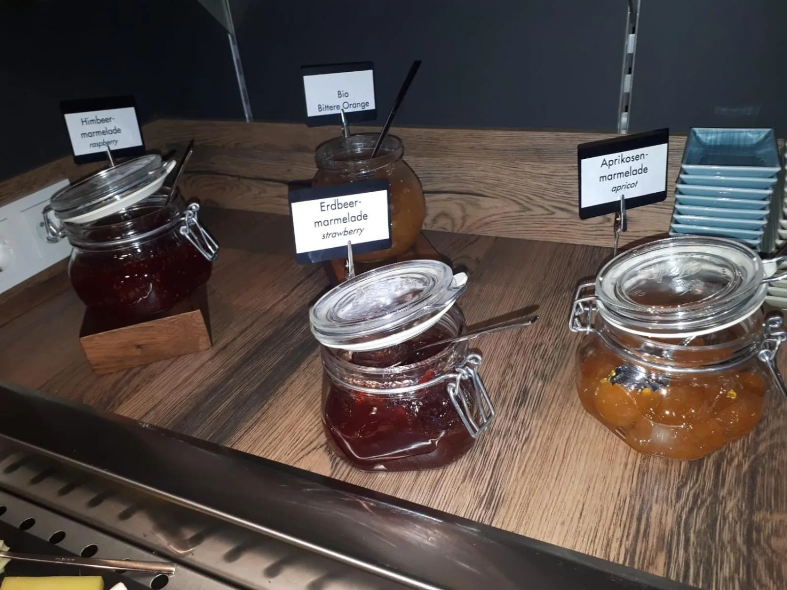 Breakfast in ECOME Hotel