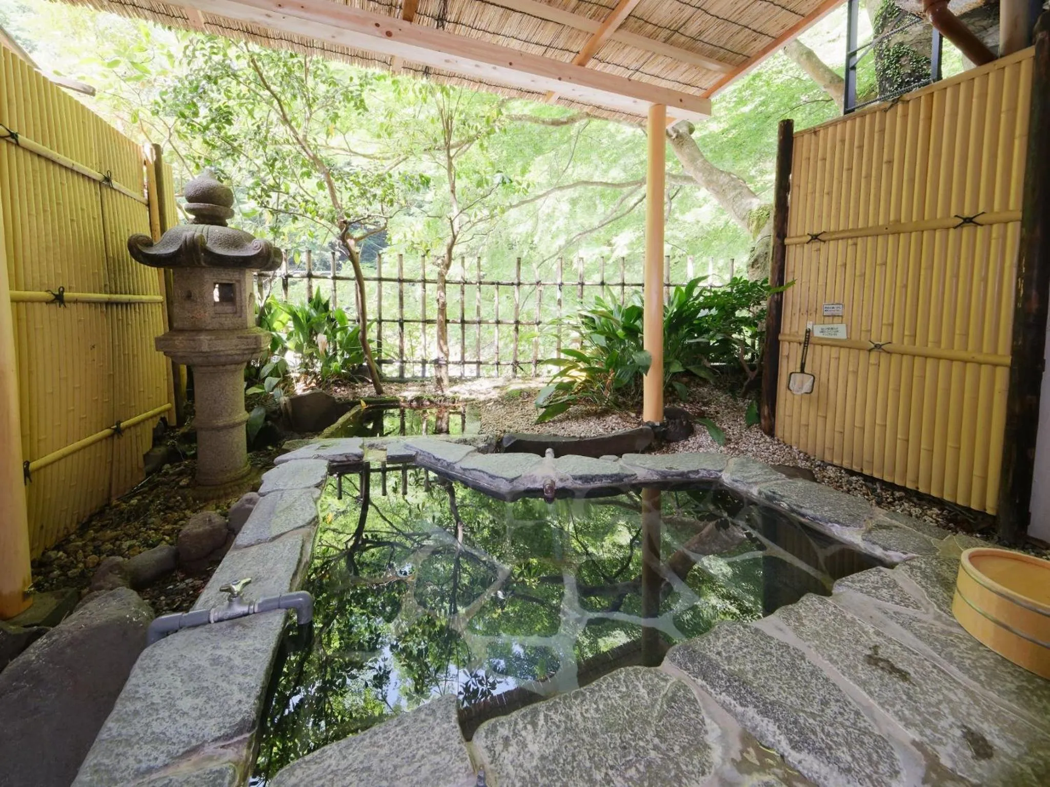 Hot Spring Bath in Ichinoyu Honkan