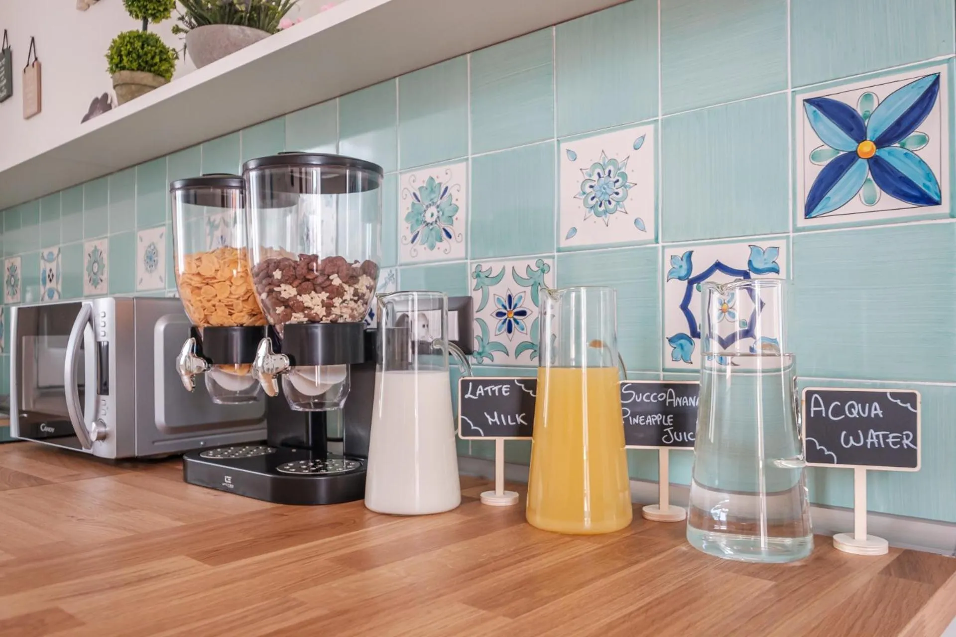 Food and drinks in B&B Terza Luna