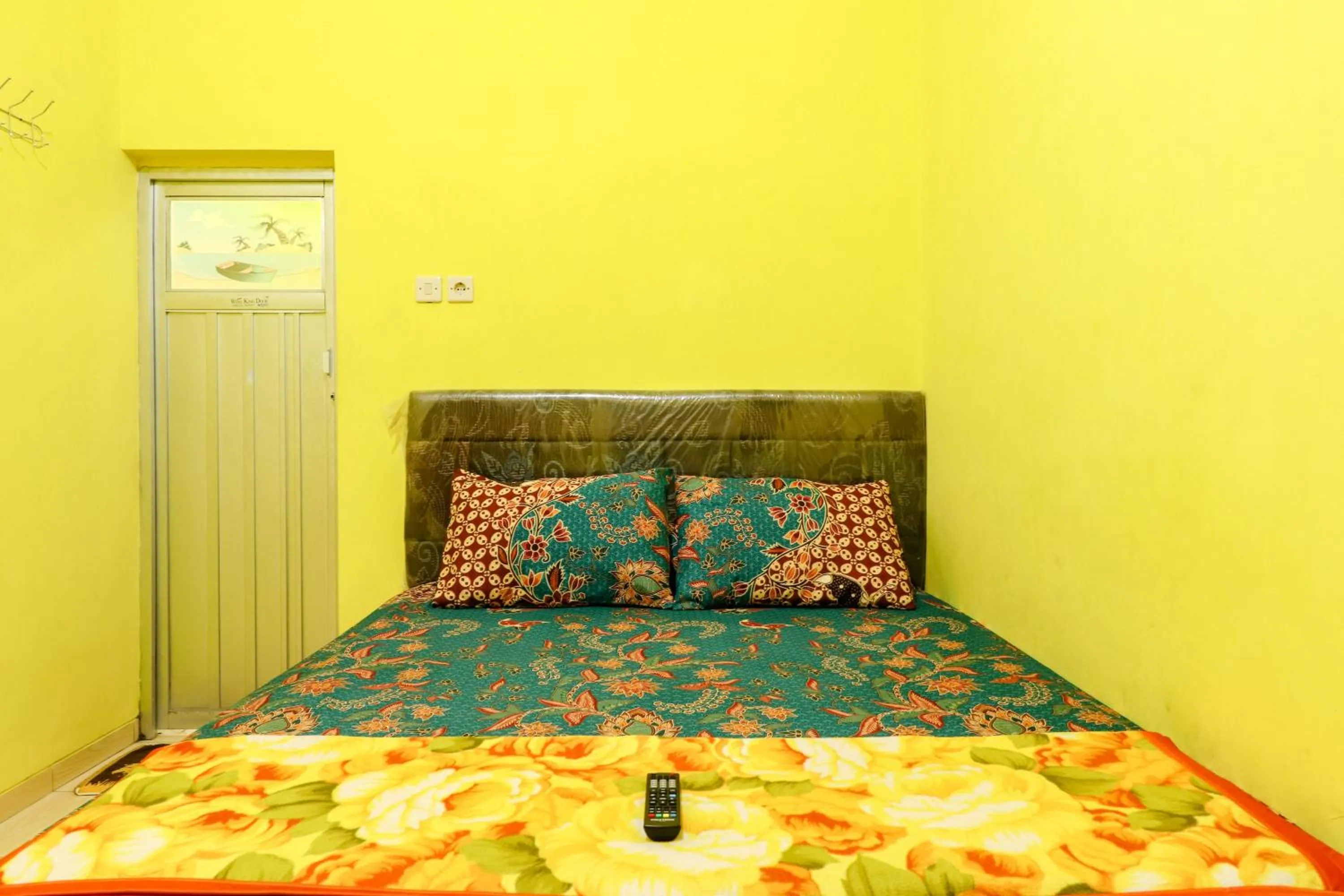 Bed in Willy Homestay Borobudur