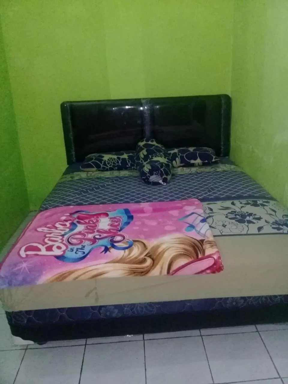 Bed in Willy Homestay Borobudur