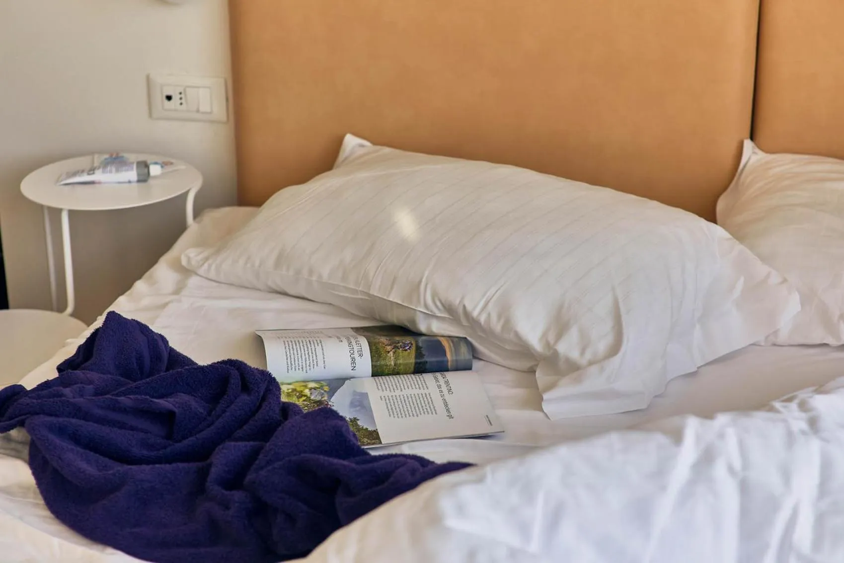 Decorative detail, Bed in Hotel Paradiso Conca d'Oro