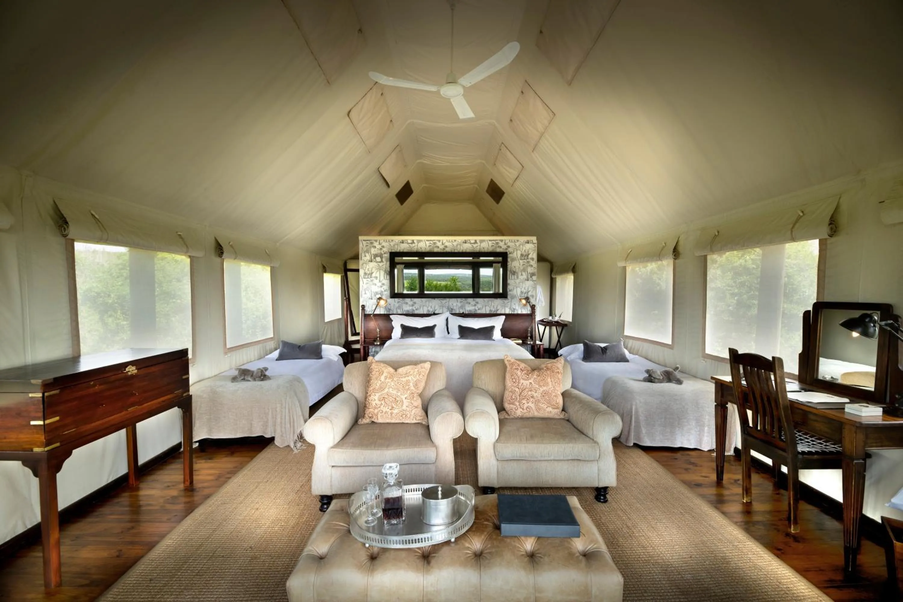 Bed in Gorah Elephant Camp