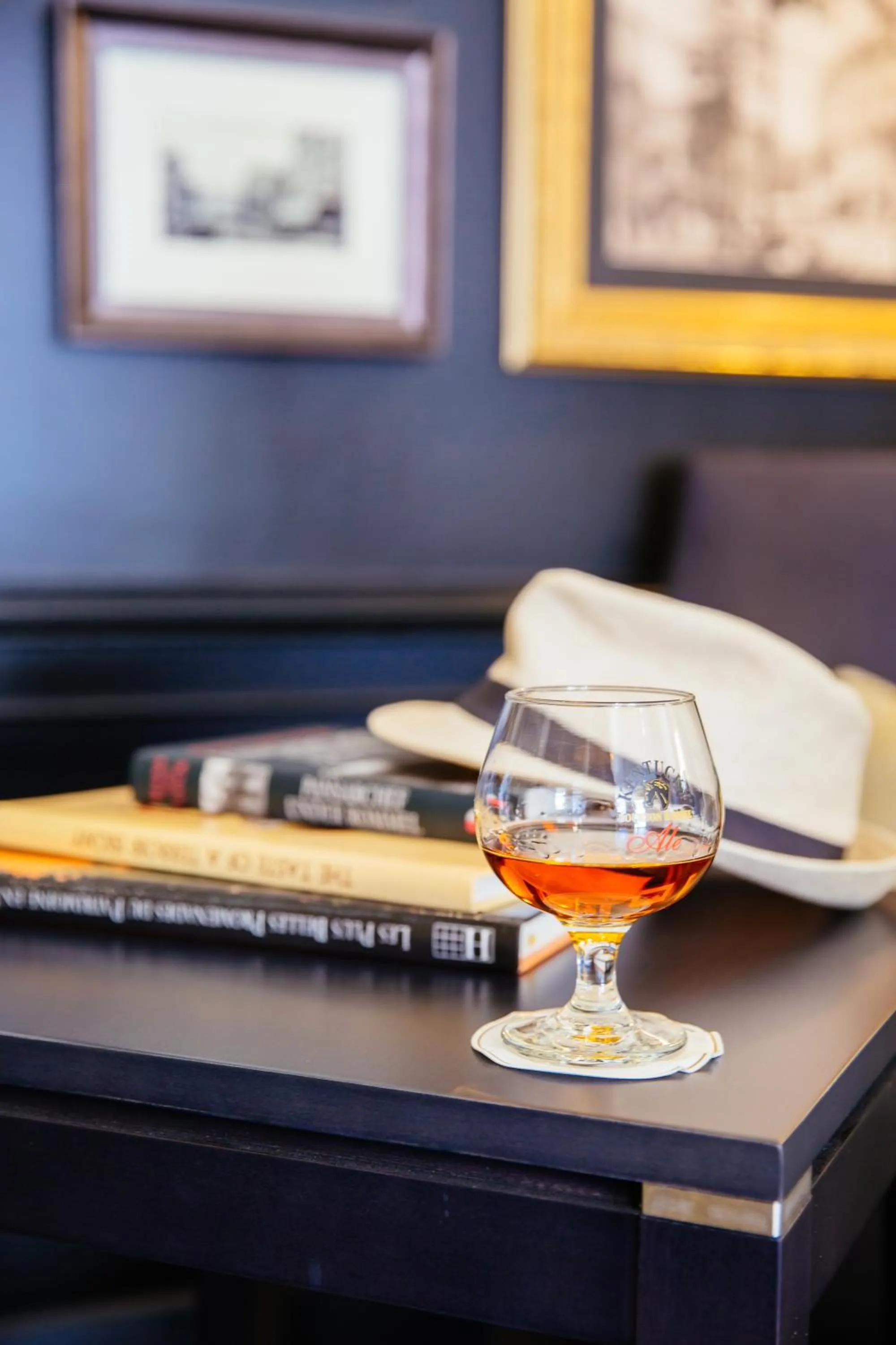 Lounge or bar in Best Western Plus Le Moderne