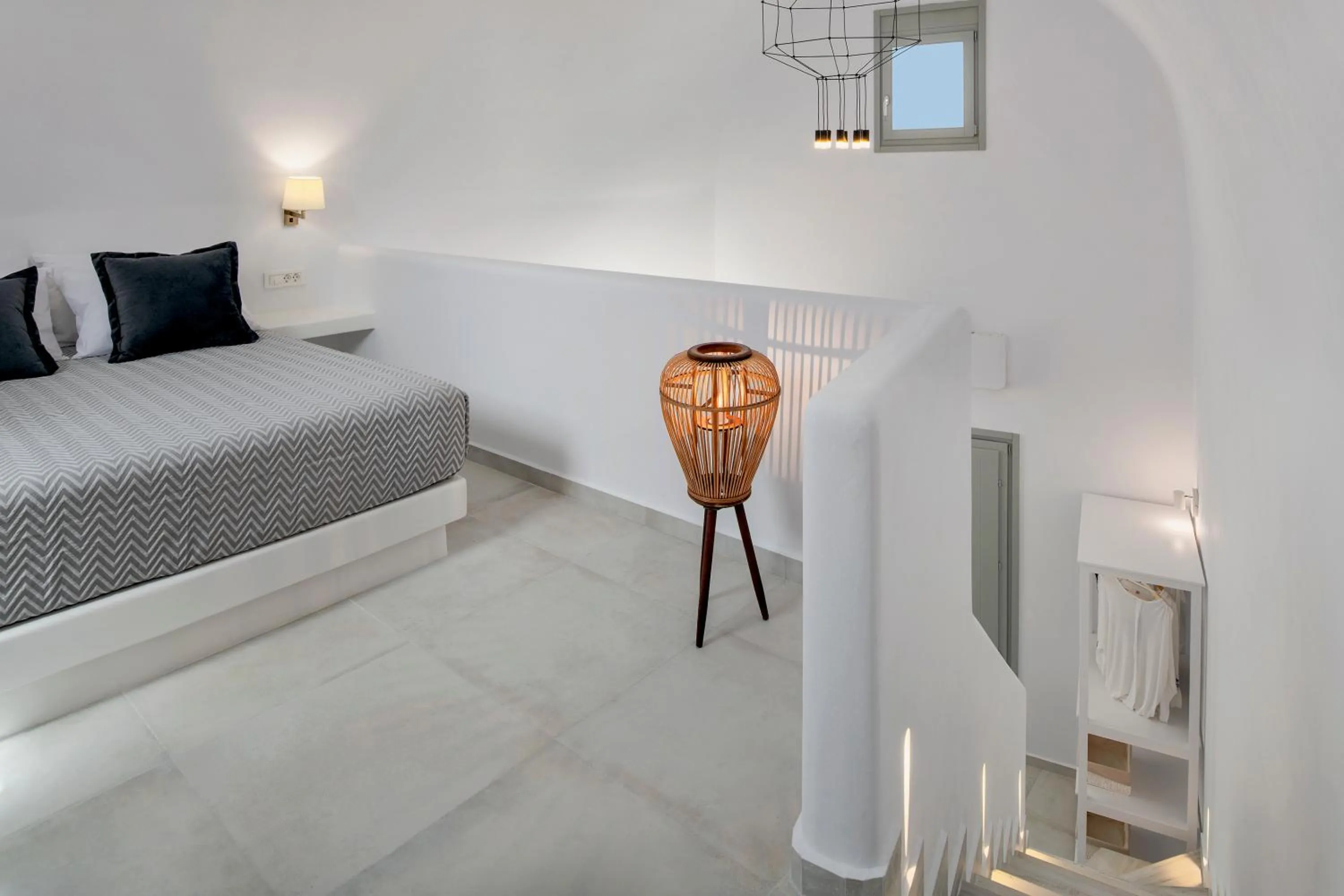 Bedroom, Bed in Seven Suites