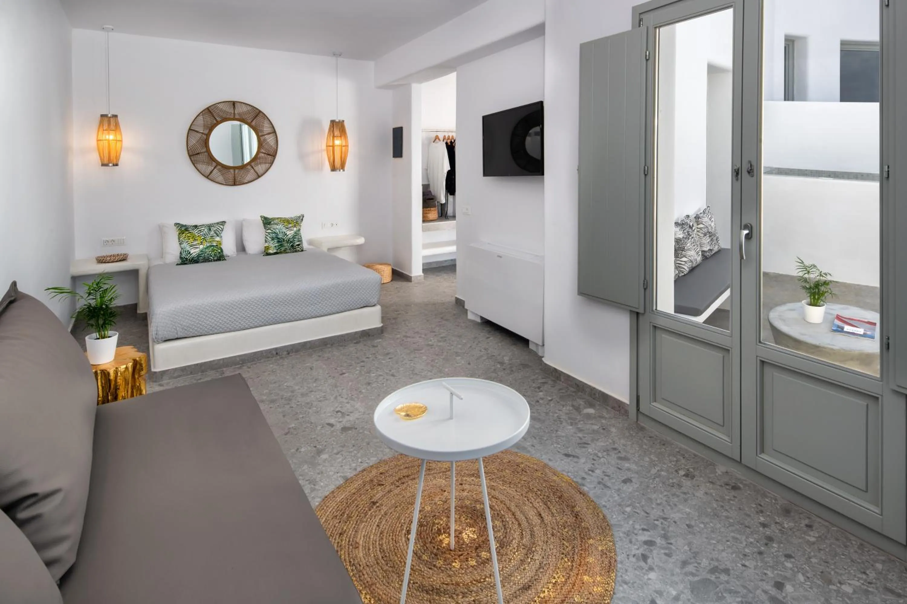 Balcony/Terrace, Bed in Seven Suites