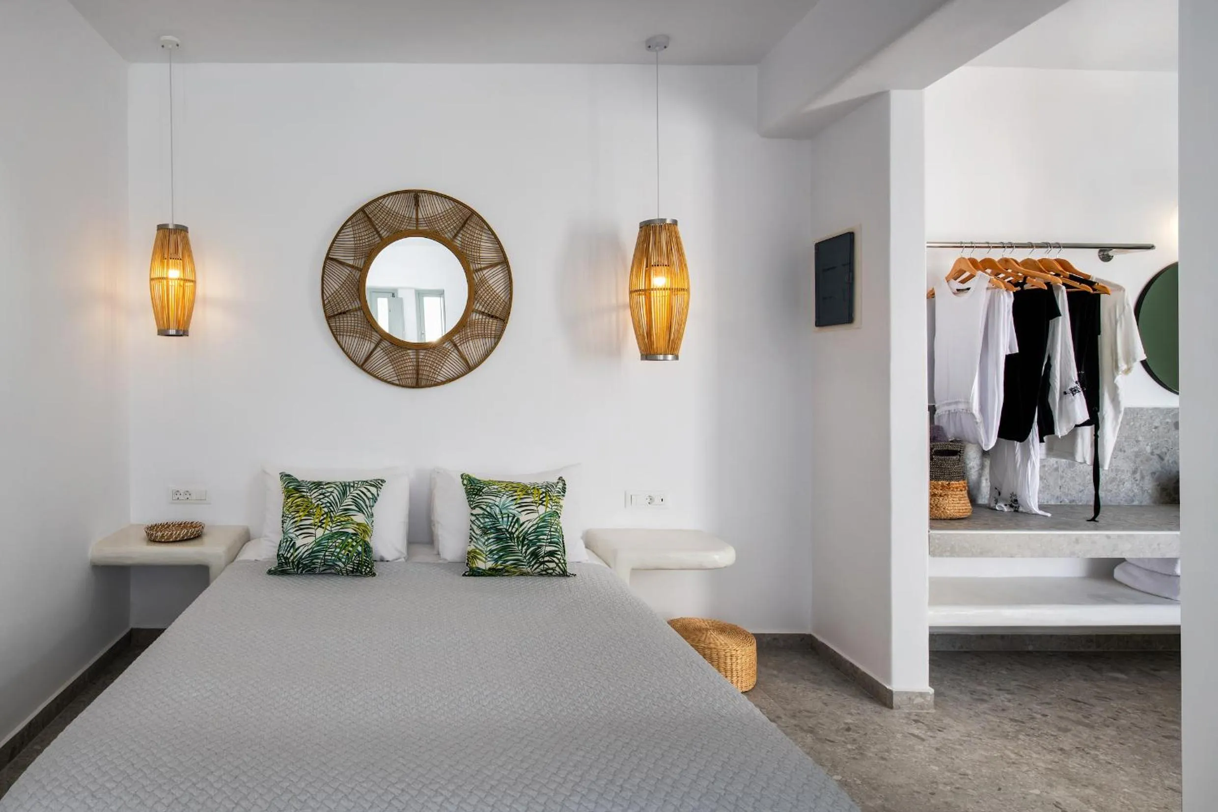 Bedroom, Bed in Seven Suites