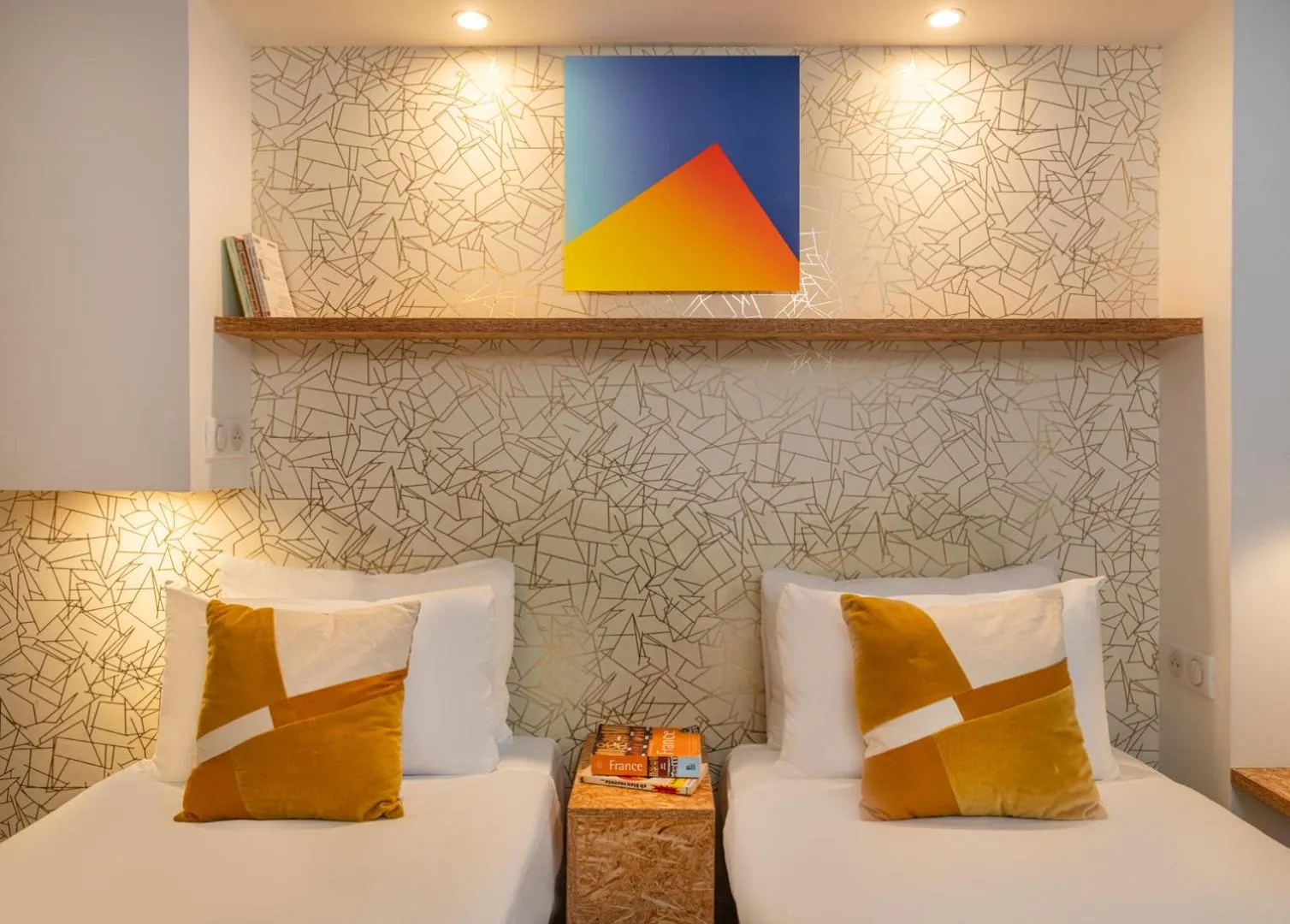 Bedroom, Bed in Hotel Izzy