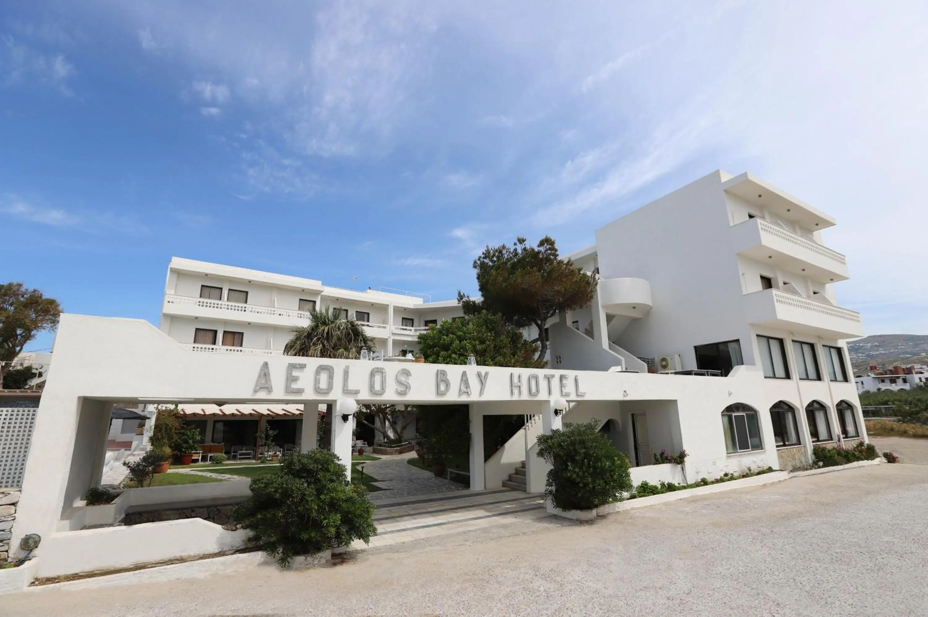 Property building in Aeolos Bay Tinos