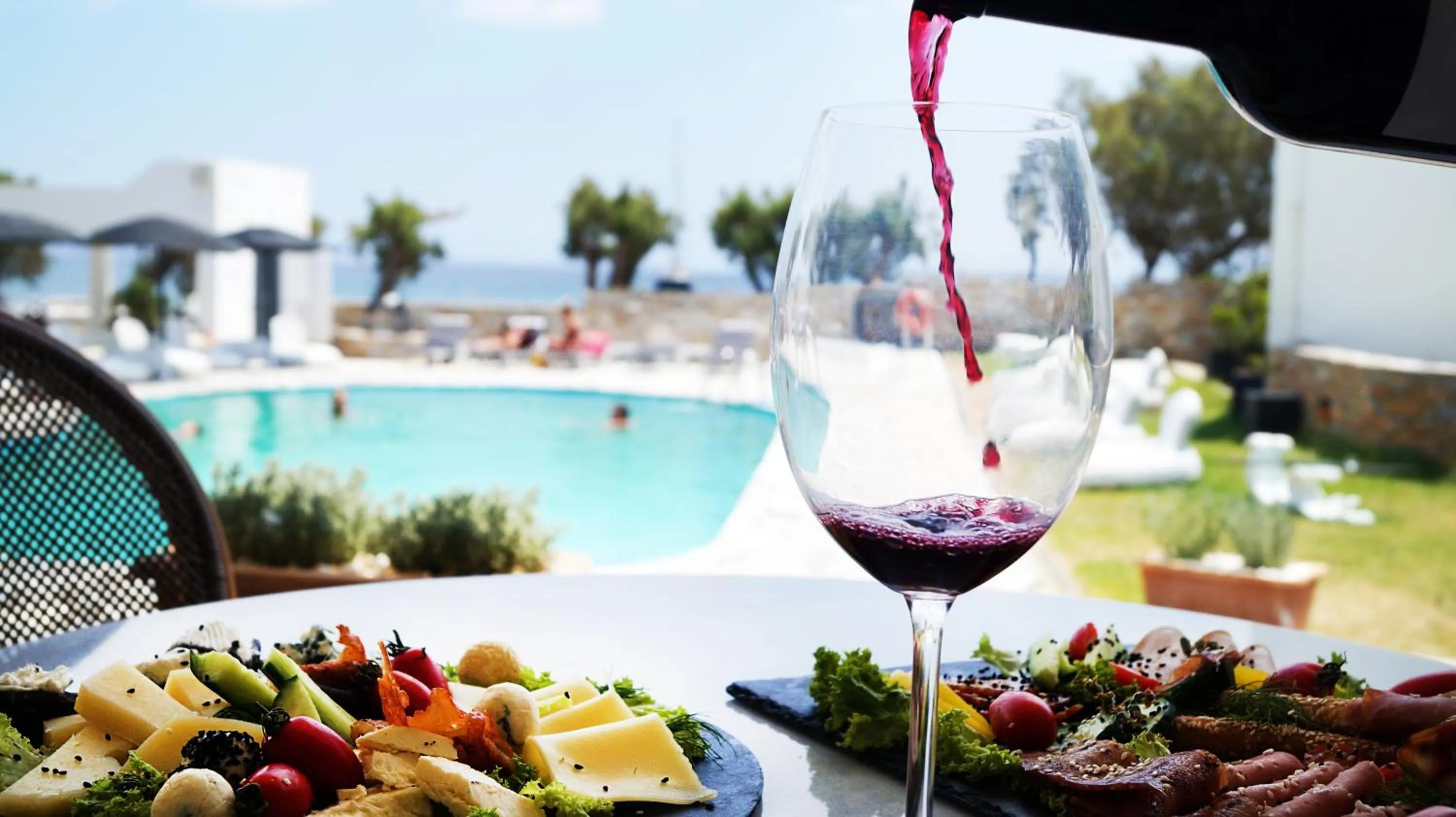 Restaurant/places to eat in Aeolos Bay Tinos