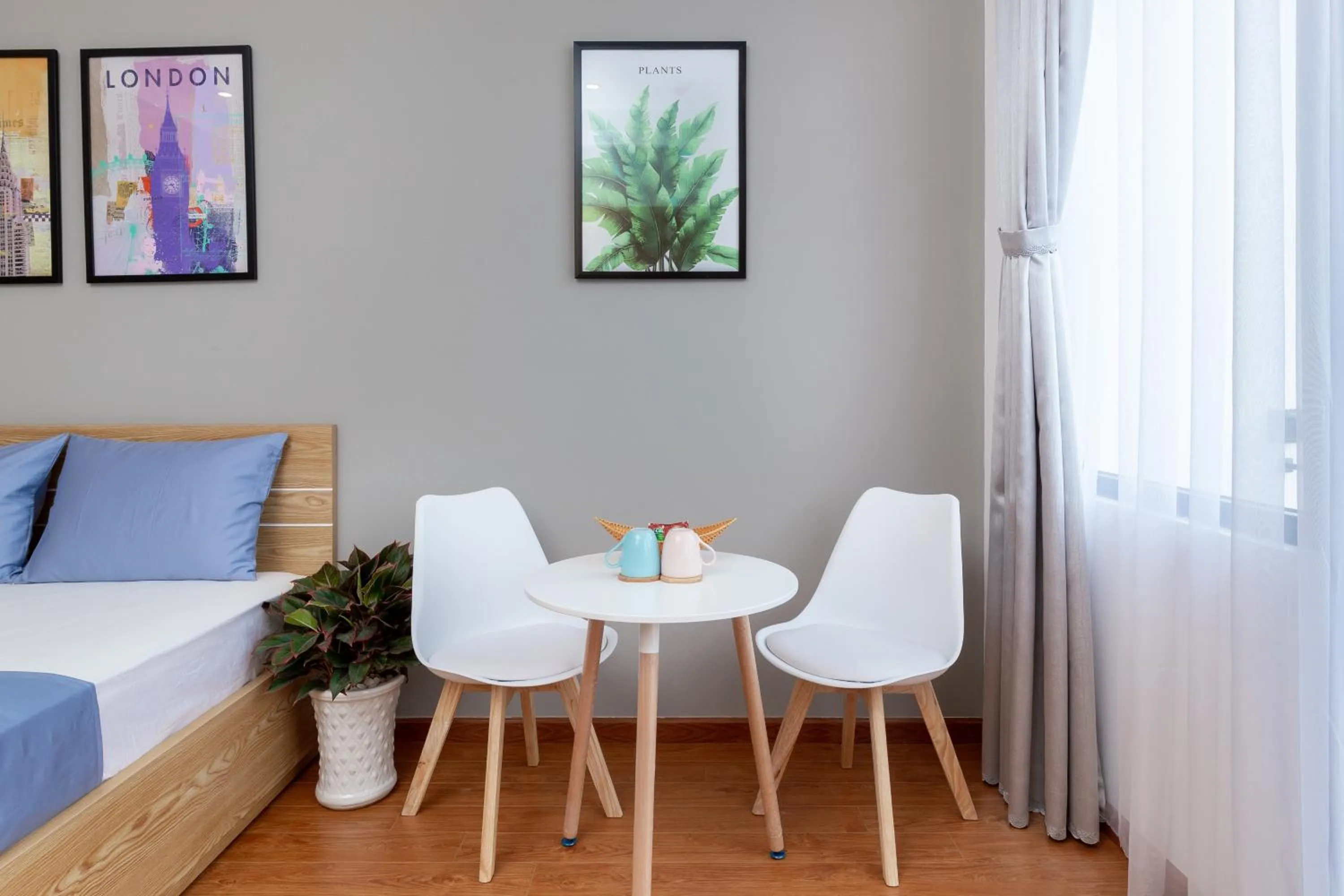 Seating area, Bed in Cozrum Homes Lý Chính Thắng