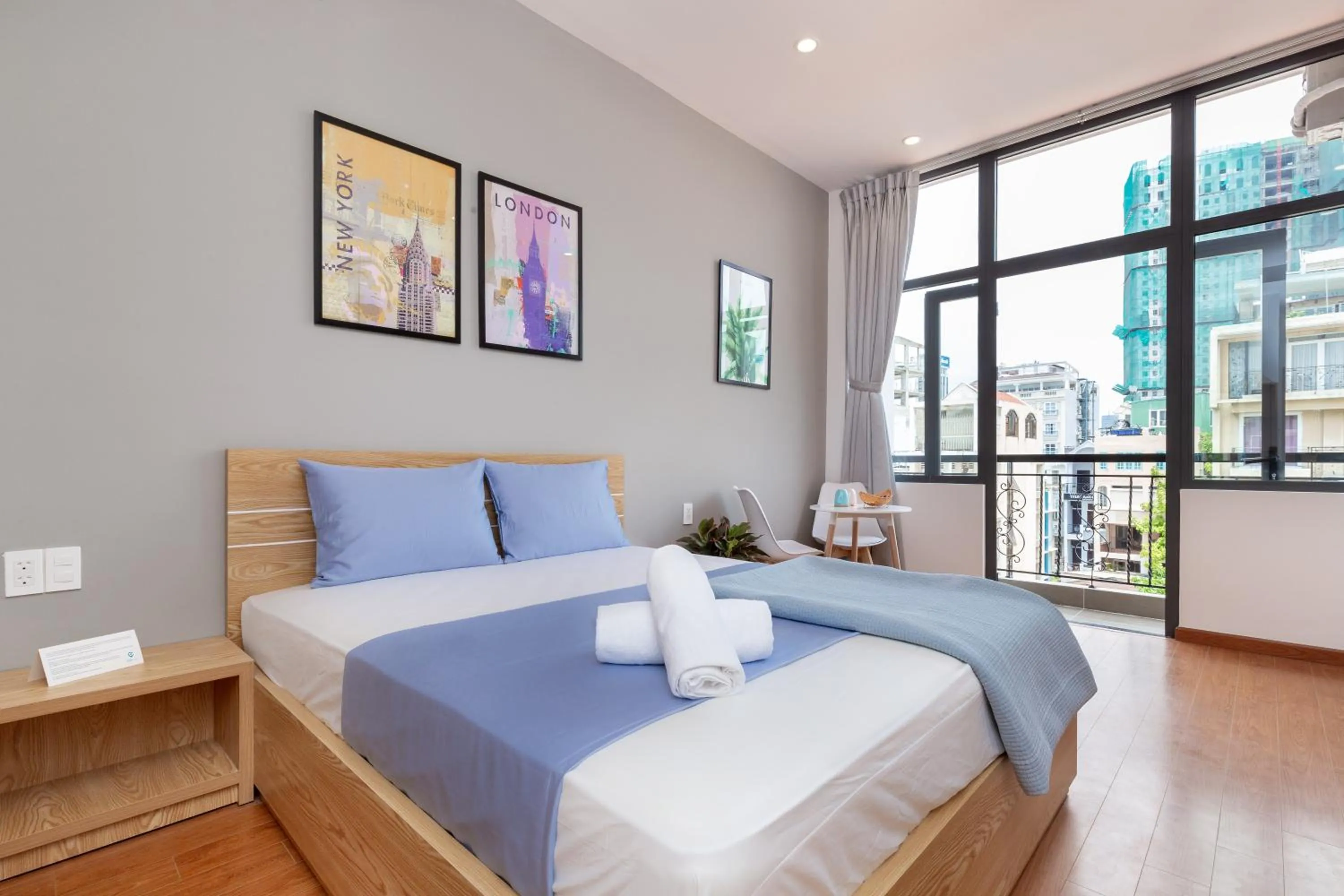 Bed in Cozrum Homes Lý Chính Thắng