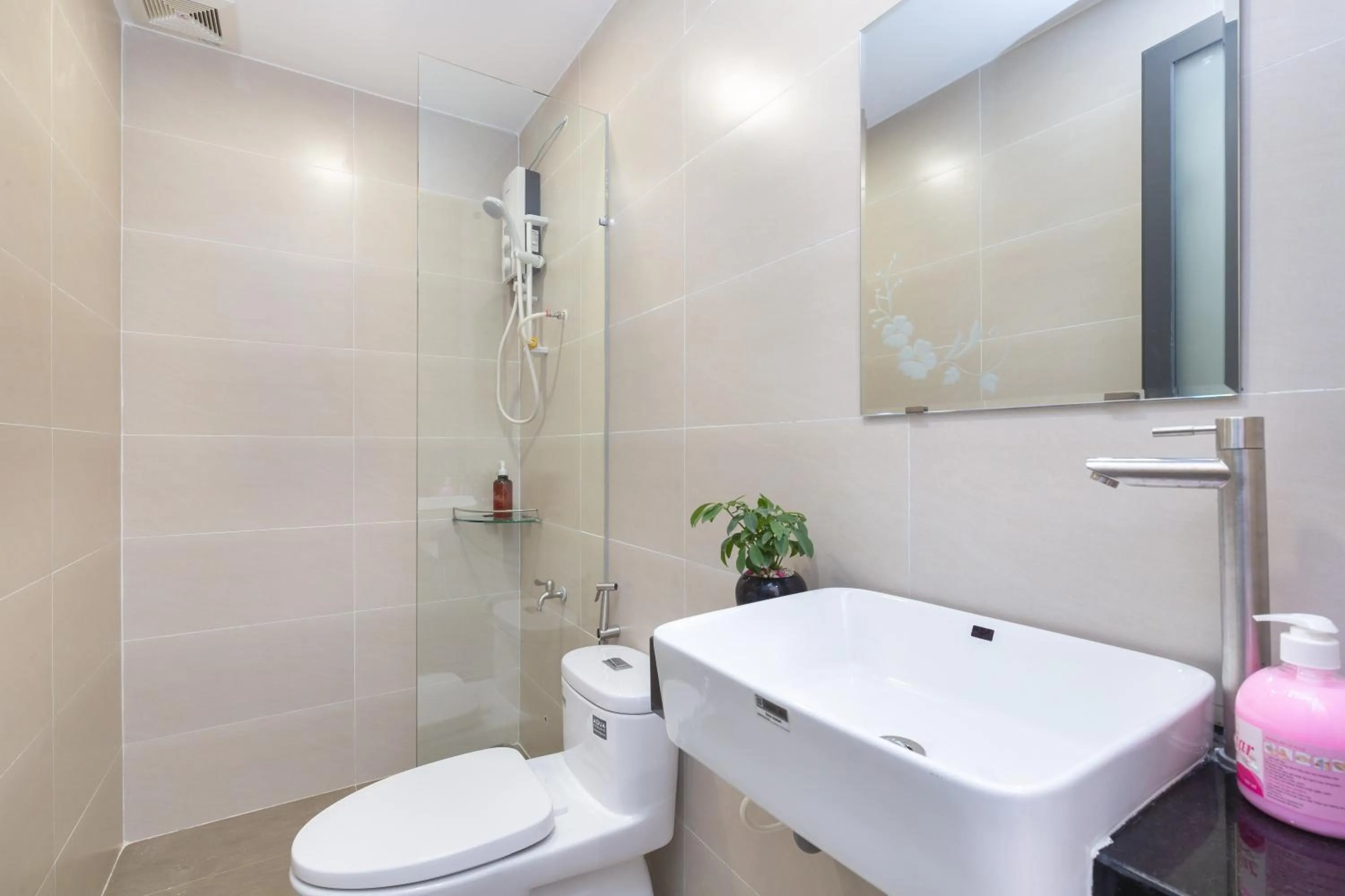 Bathroom in Cozrum Homes Lý Chính Thắng