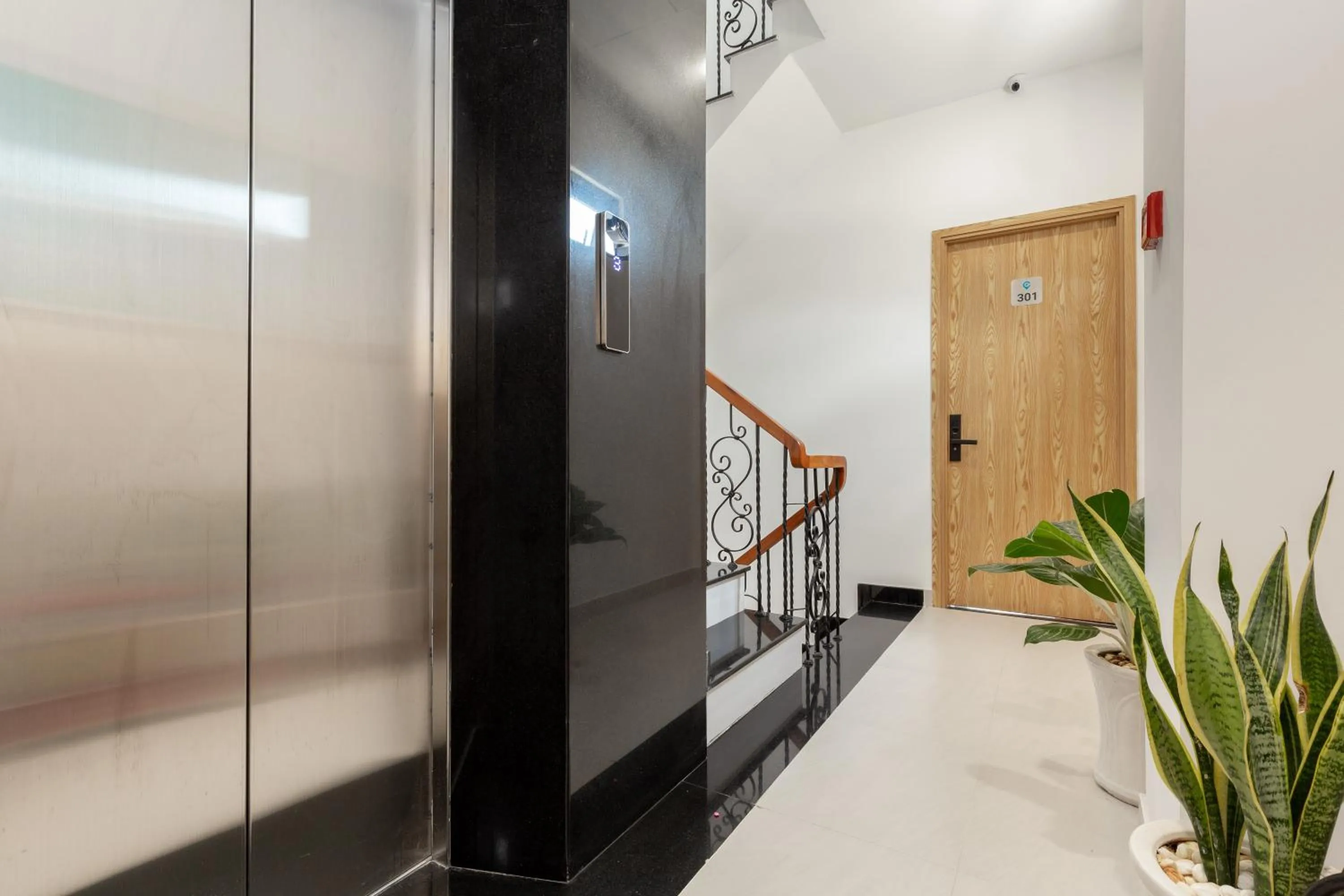 Property building in Cozrum Homes Lý Chính Thắng