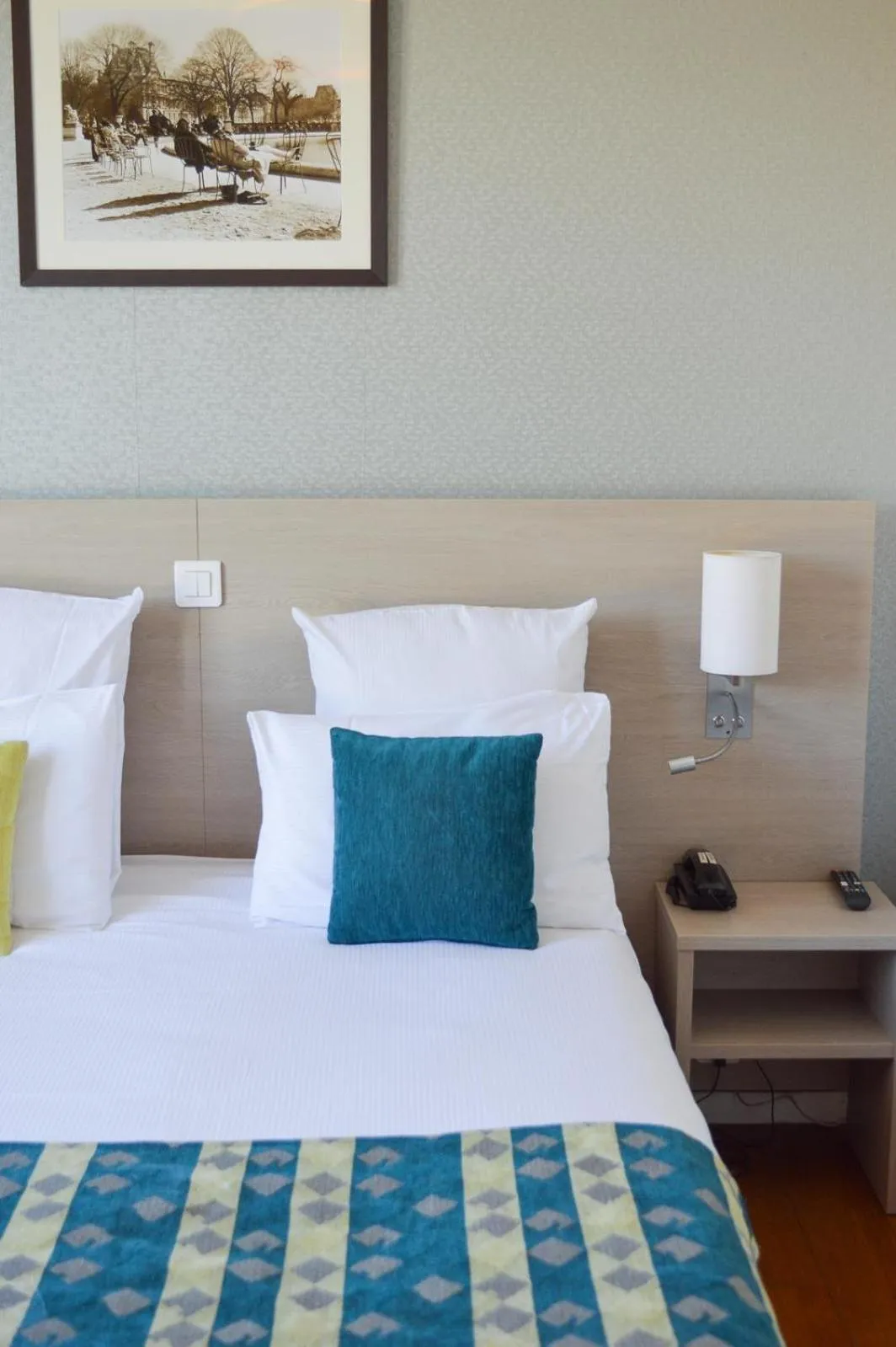 Bed in Dièse Hôtel Bastille