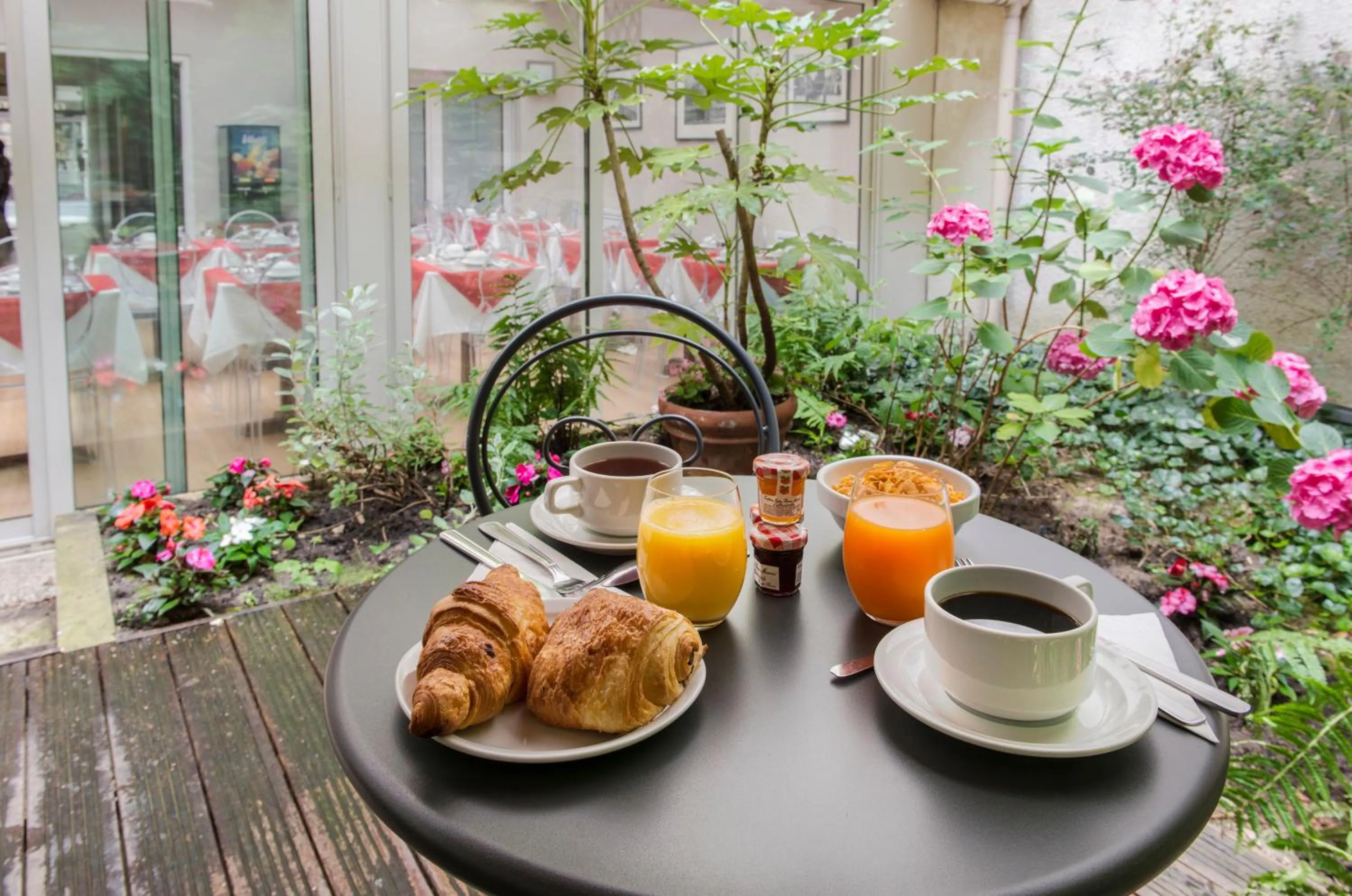 Balcony/Terrace in Dièse Hôtel Bastille