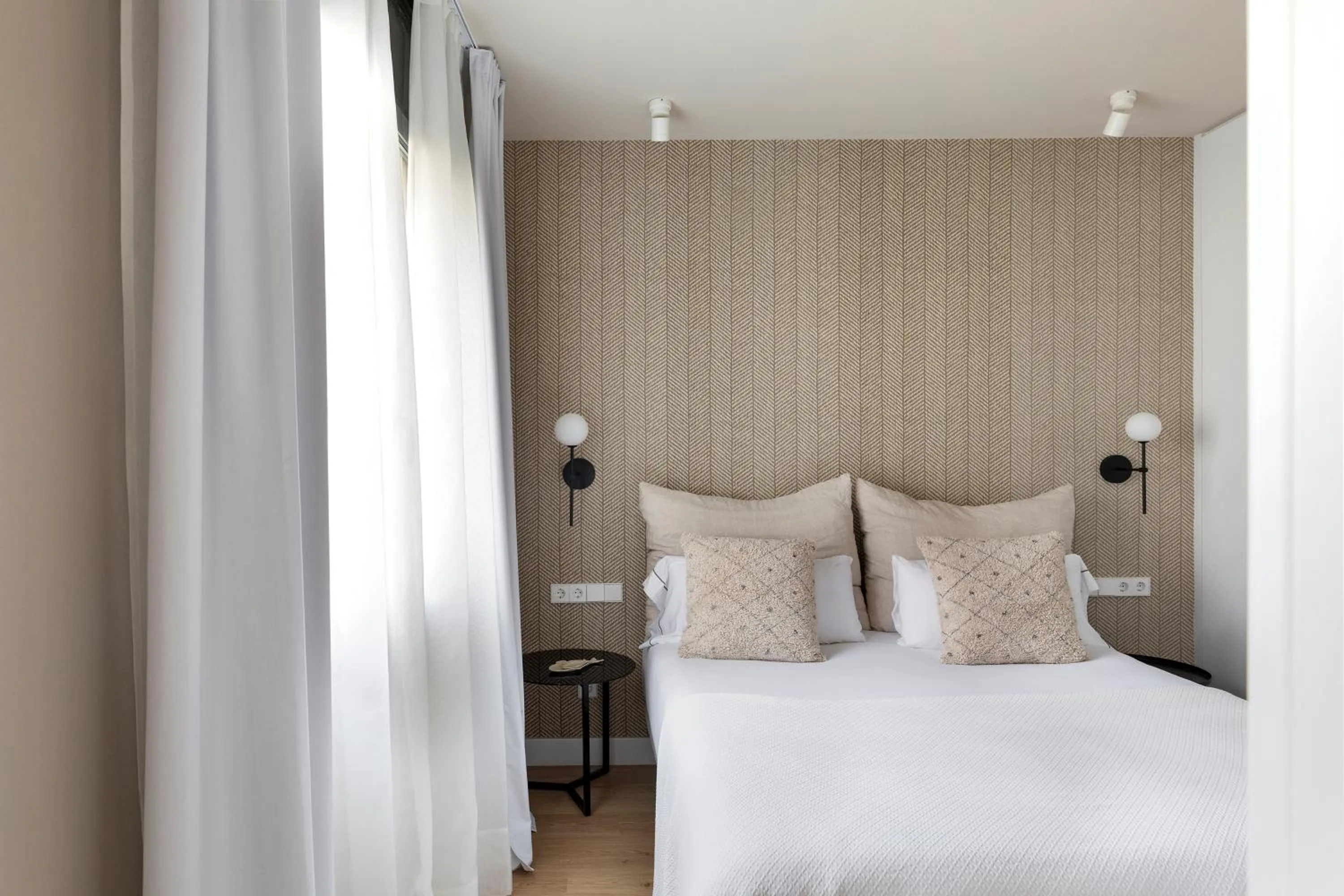 Bedroom, Bed in C211 Barcelona - Simaba Group