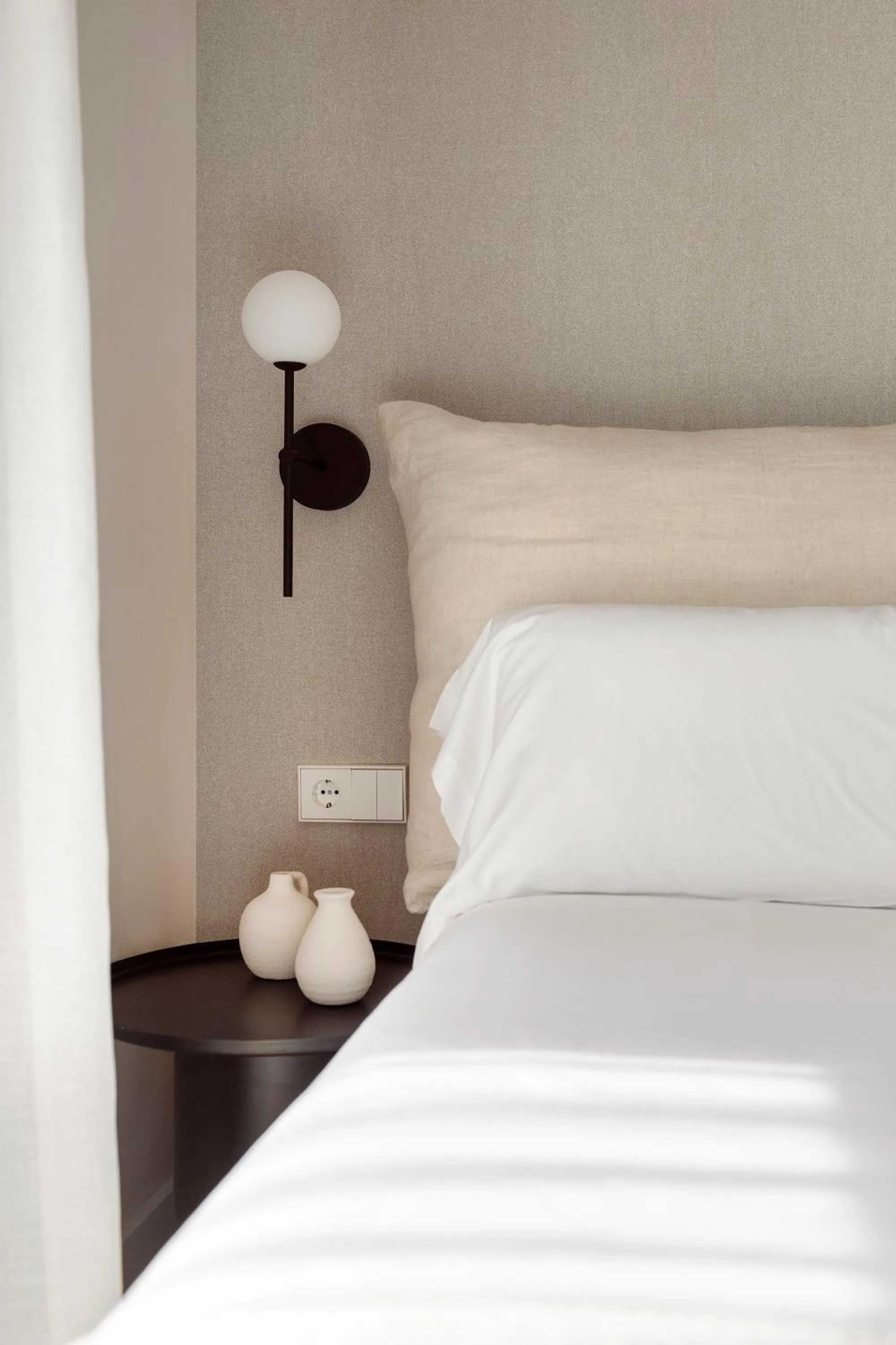 Bed in C211 Barcelona - Simaba Group