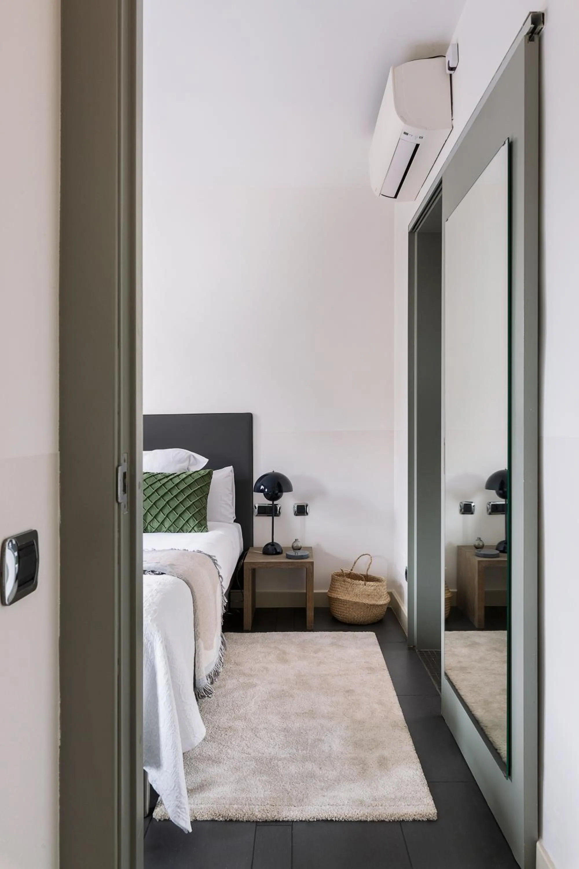 Bedroom, Bed in C211 Barcelona - Simaba Group