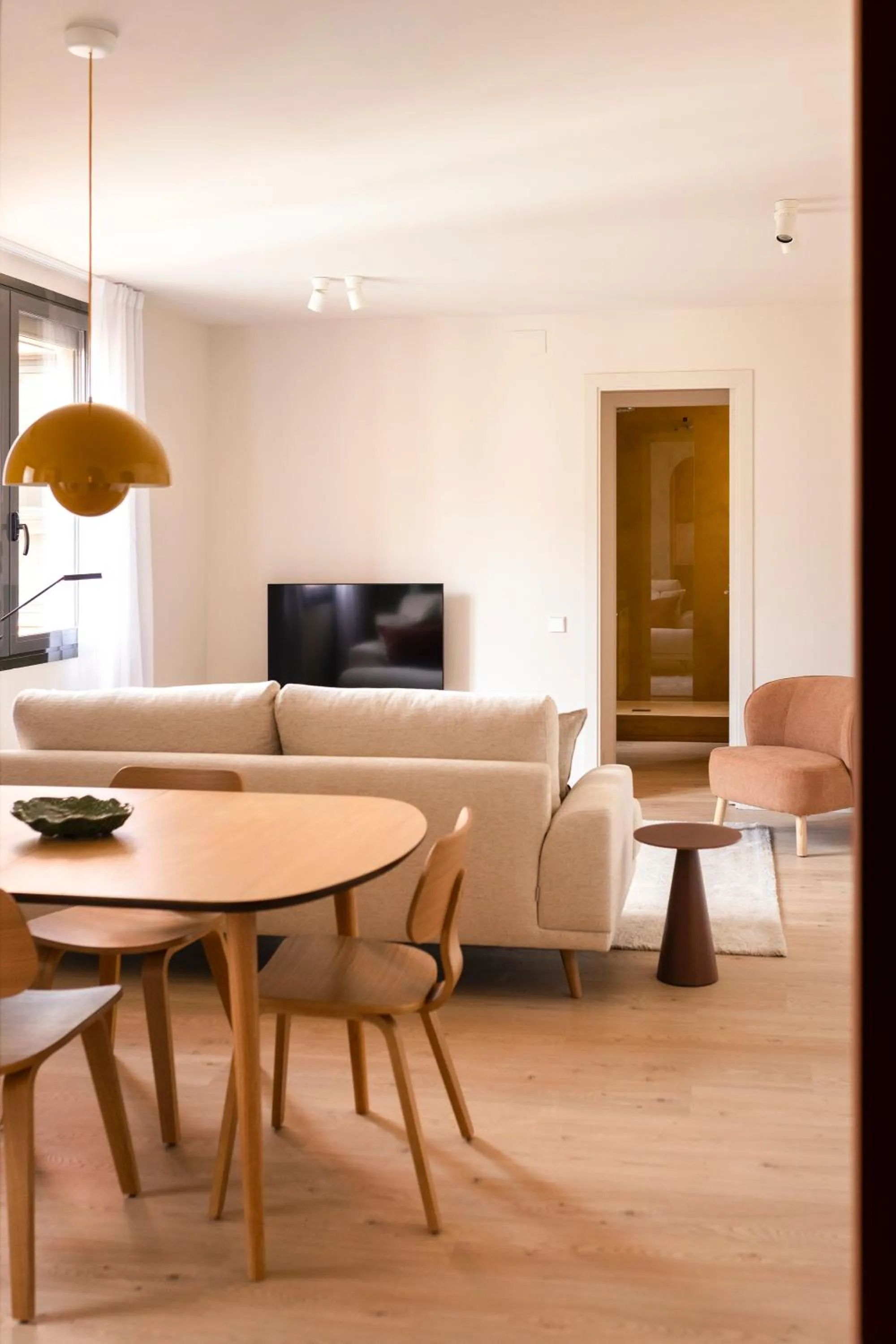 Dining area in C211 Barcelona - Simaba Group