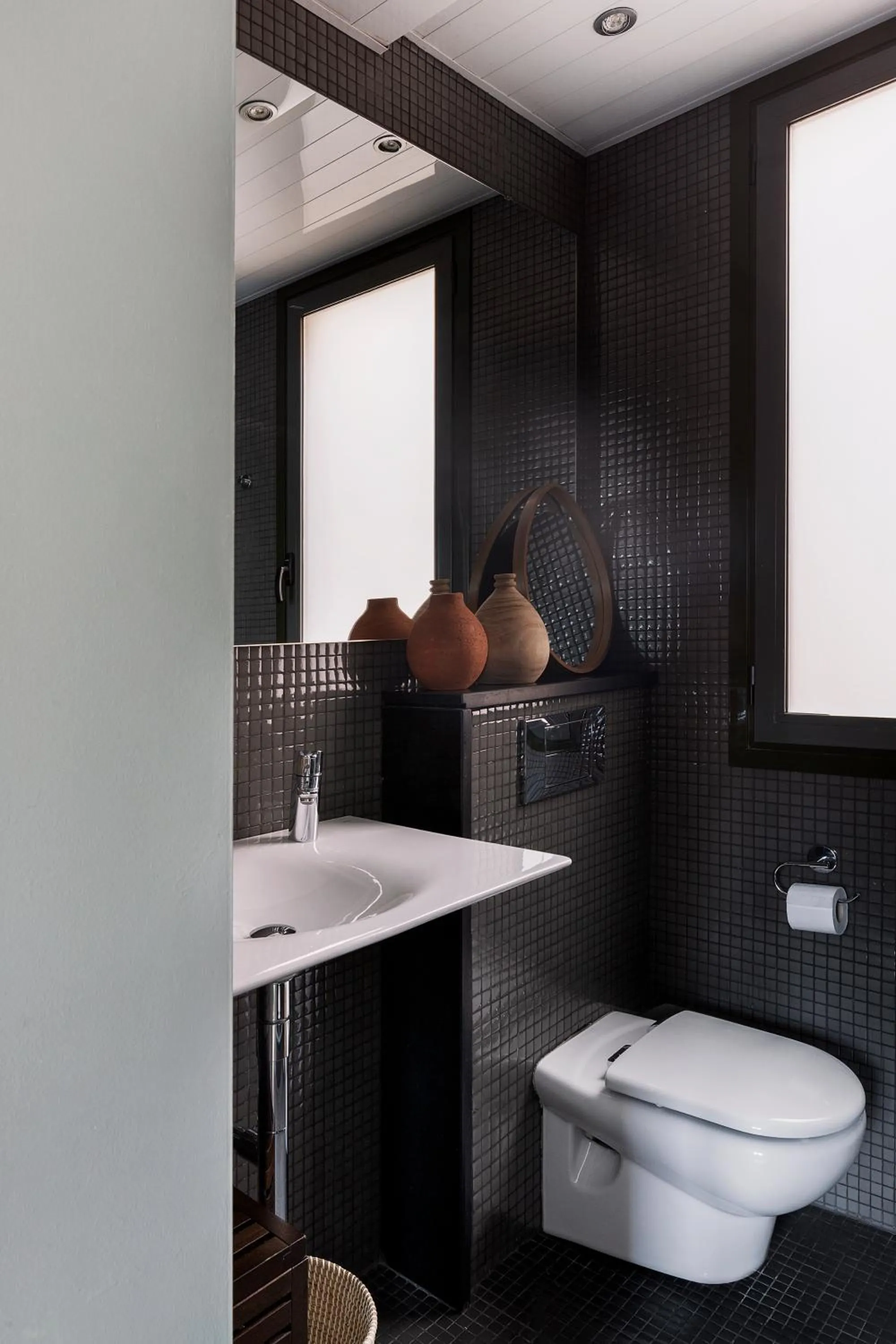 Bathroom in C211 Barcelona - Simaba Group