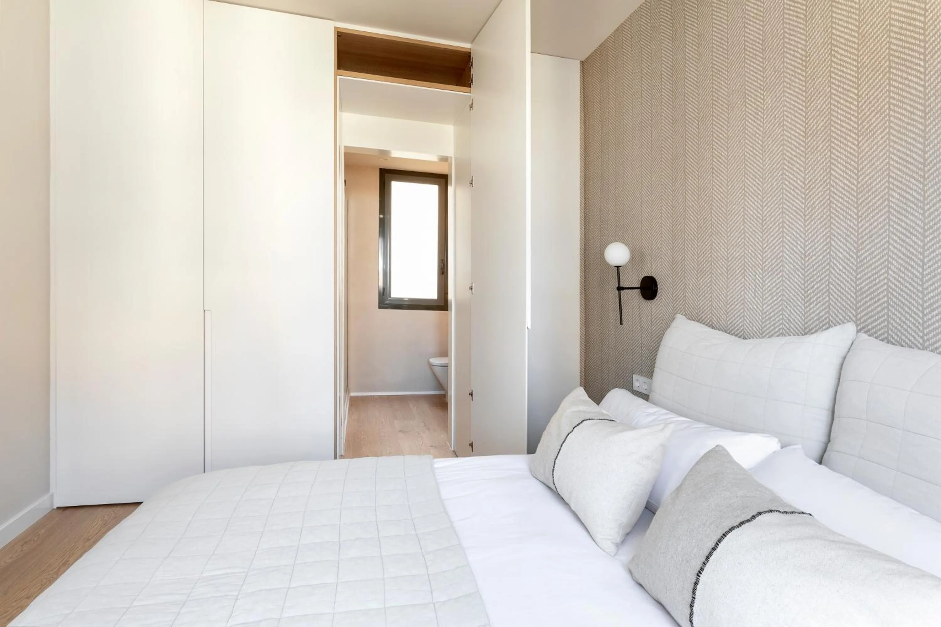 Bed in C211 Barcelona - Simaba Group