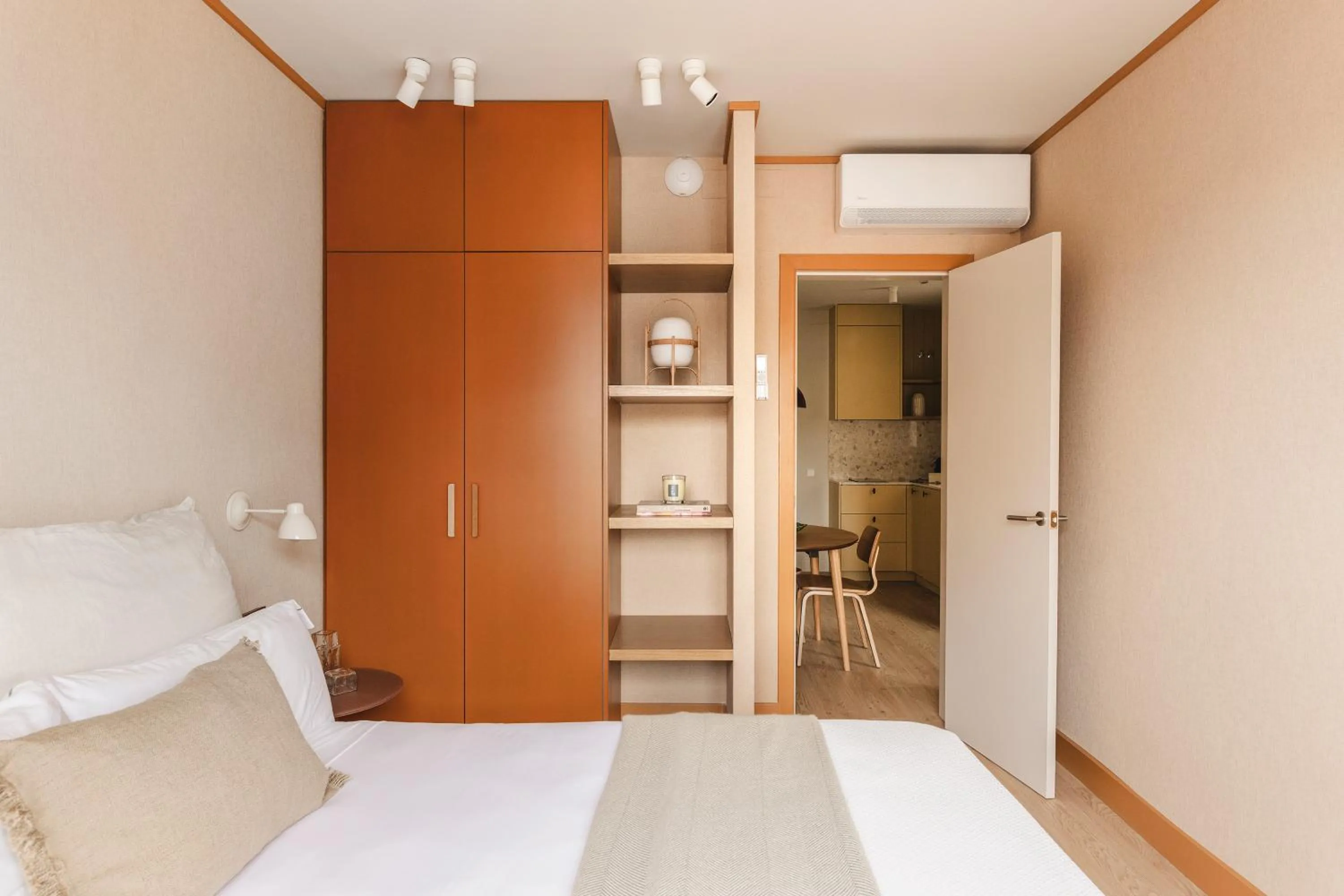 Bedroom, Bed in C211 Barcelona - Simaba Group